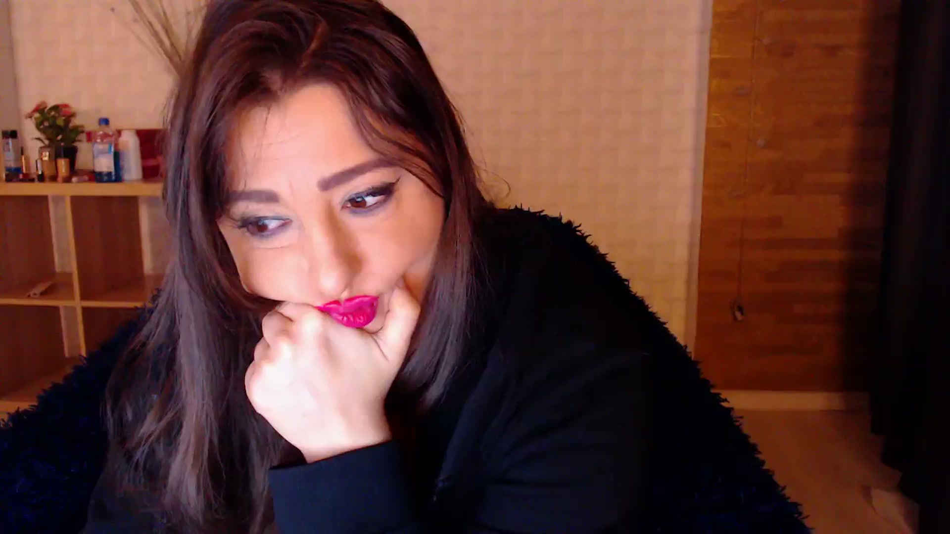Gallery image thumbnail from HotRebbecca's myfreecams stream on, 11/07/2024, 02:43 image 12 of 20