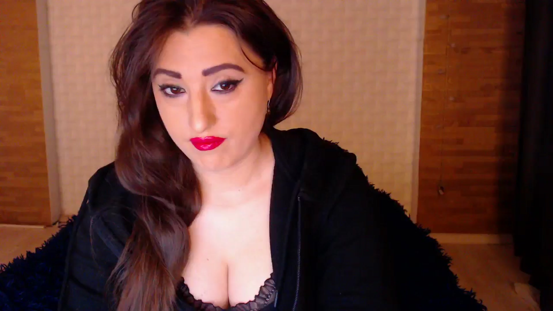 Gallery image thumbnail from HotRebbecca's myfreecams stream on, 11/08/2024, 22:03 image 5 of 20