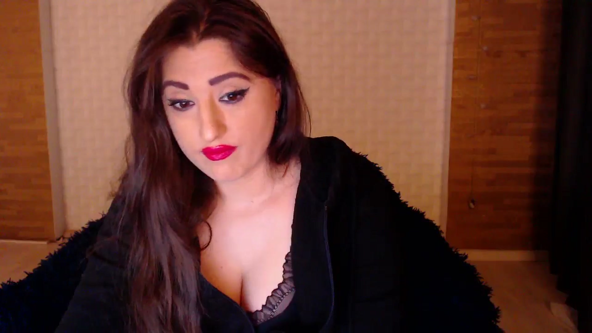 Gallery image thumbnail from HotRebbecca's myfreecams stream on, 11/09/2024, 01:28 image 9 of 20