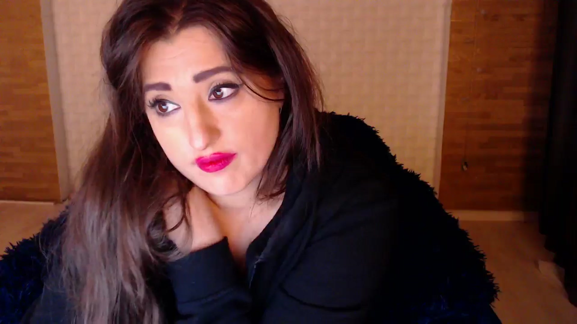 Gallery image thumbnail from HotRebbecca's myfreecams stream on, 11/09/2024, 02:56 image 15 of 20