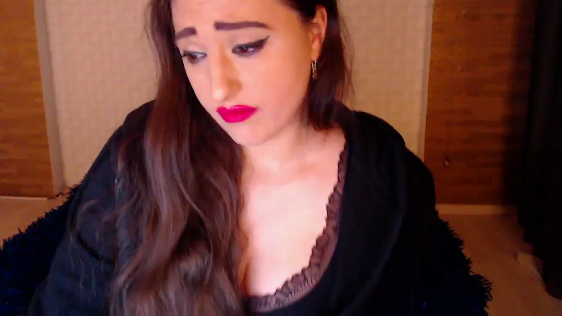 Gallery image thumbnail from HotRebbecca's myfreecams stream on, 11/09/2024, 02:56 image 6 of 20