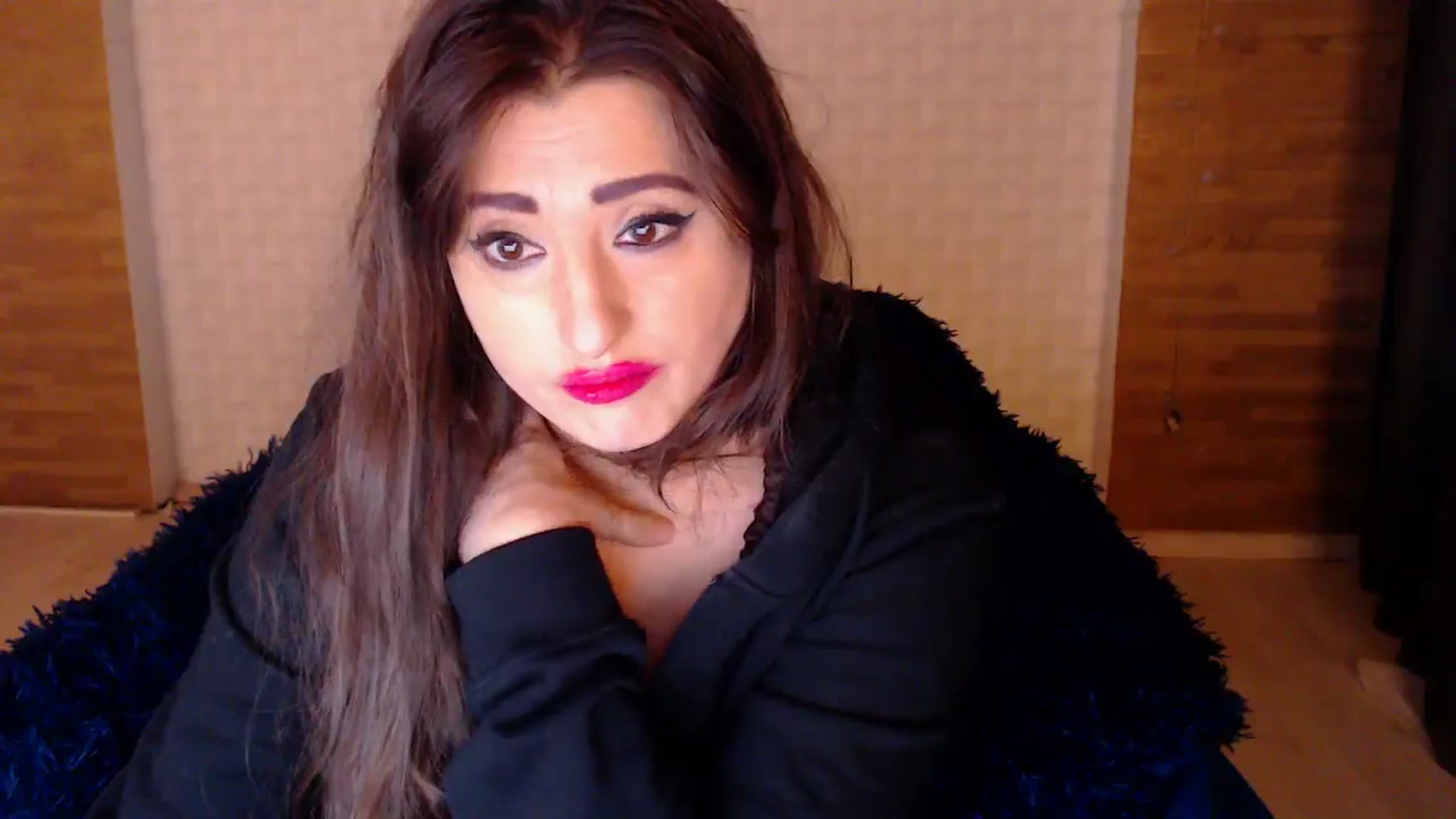 Gallery image thumbnail from HotRebbecca's myfreecams stream on, 11/09/2024, 02:56 image 19 of 20