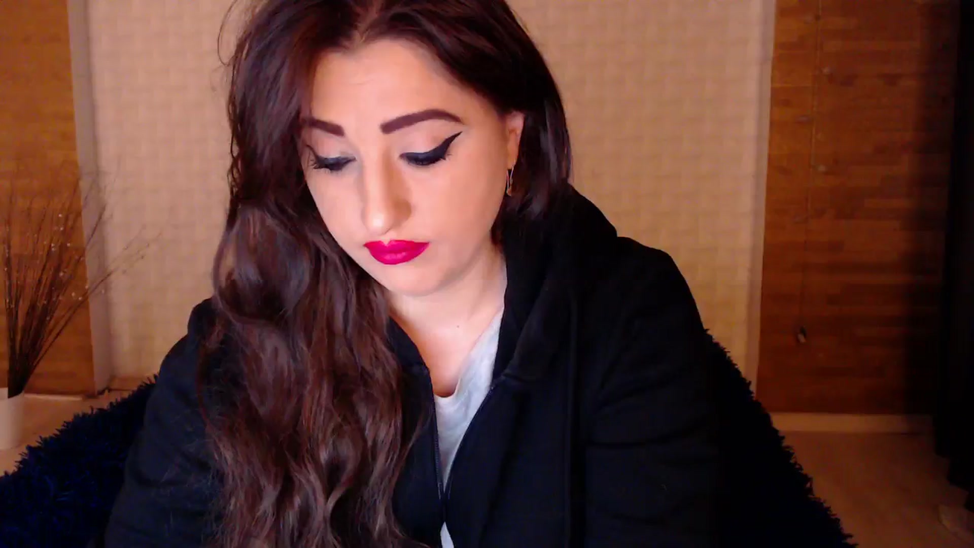 Gallery image thumbnail from HotRebbecca's myfreecams stream on, 11/09/2024, 22:41 image 6 of 20