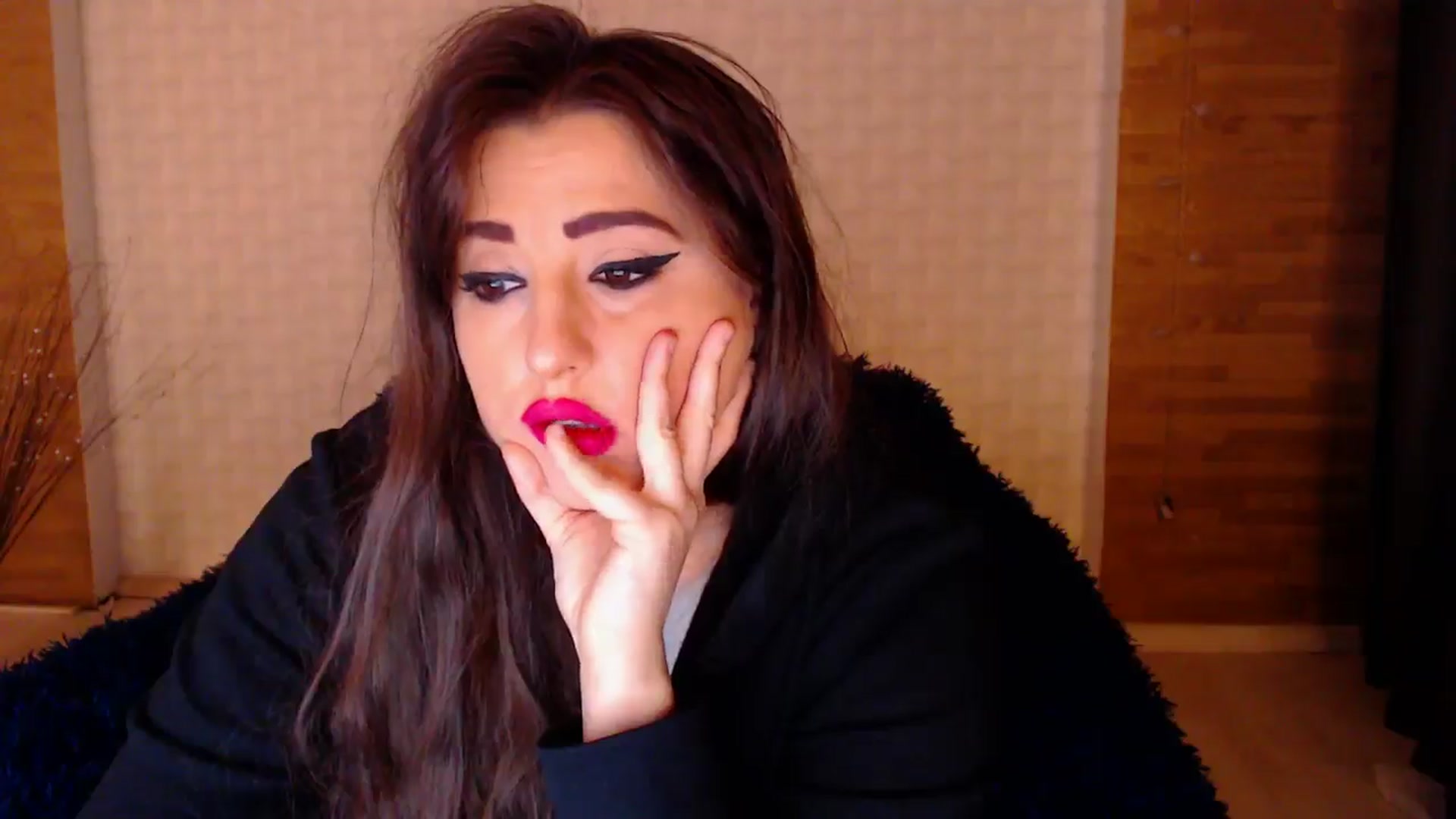 Gallery image thumbnail from HotRebbecca's myfreecams stream on, 11/10/2024, 24:43 image 16 of 20