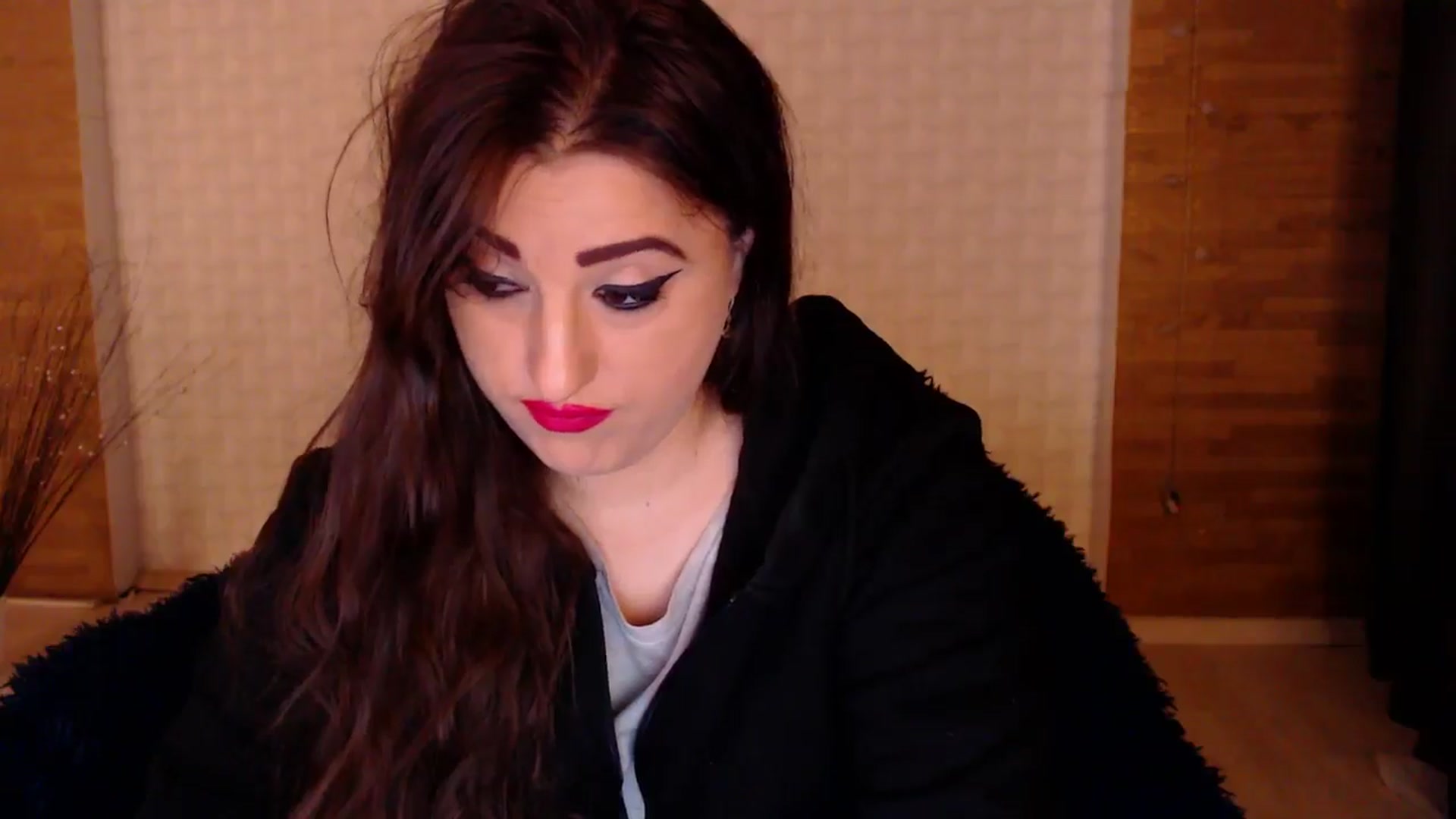 Gallery image thumbnail from HotRebbecca's myfreecams stream on, 11/10/2024, 24:43 image 3 of 20