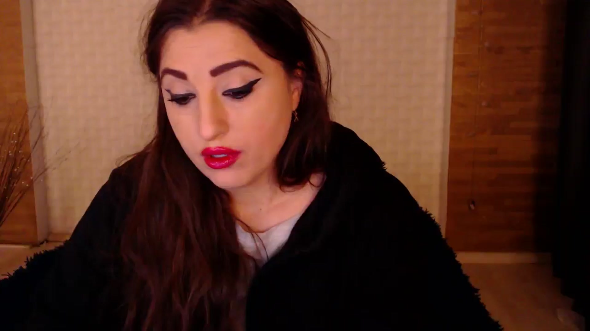 Gallery image thumbnail from HotRebbecca's myfreecams stream on, 11/10/2024, 02:37 image 4 of 20