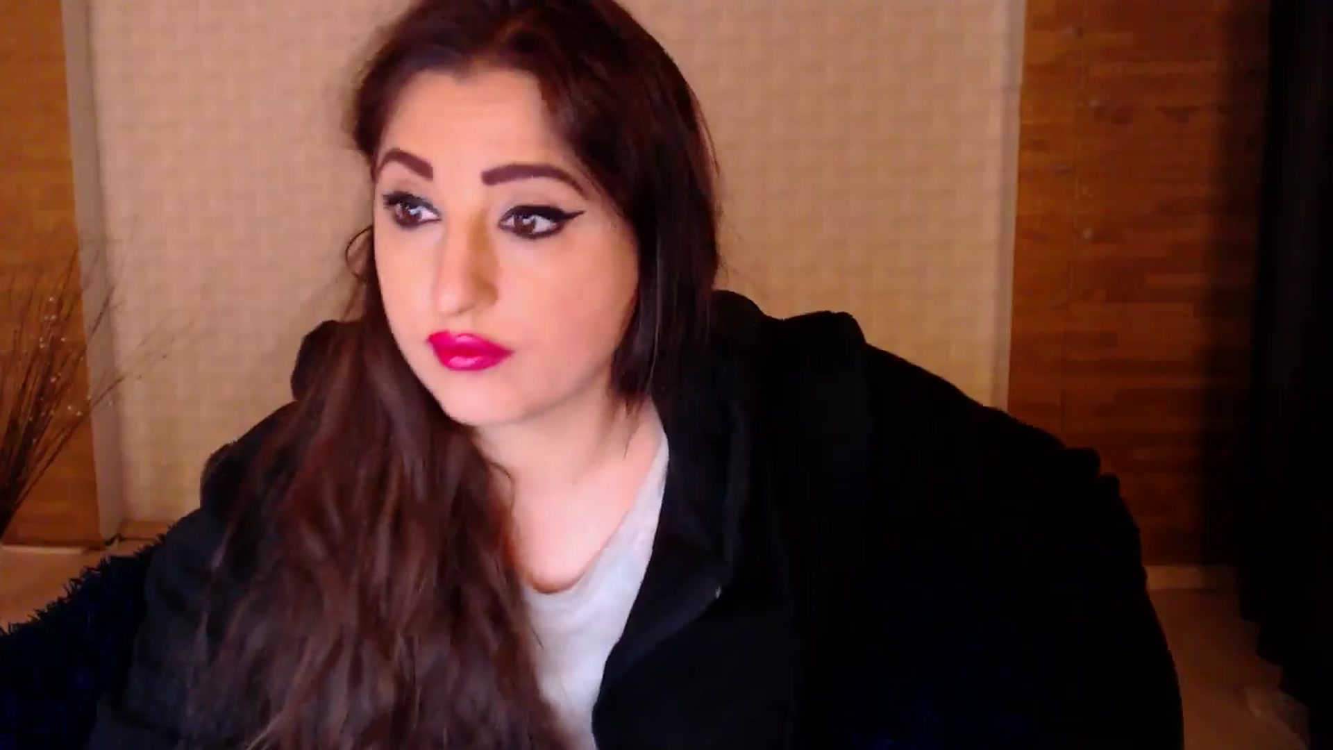 Gallery image thumbnail from HotRebbecca's myfreecams stream on, 11/10/2024, 02:37 image 11 of 20