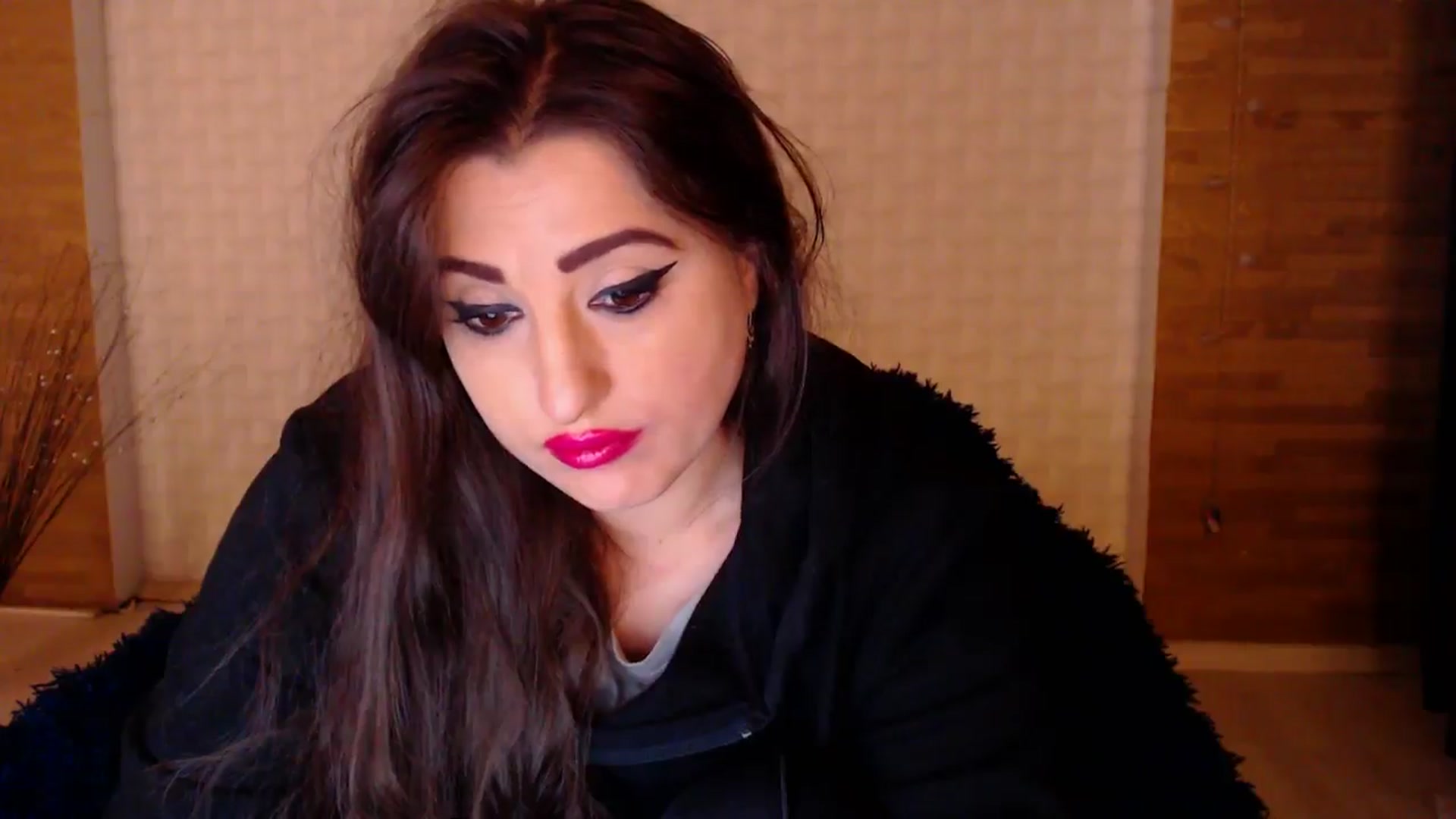 Gallery image thumbnail from HotRebbecca's myfreecams stream on, 11/10/2024, 02:37 image 14 of 20