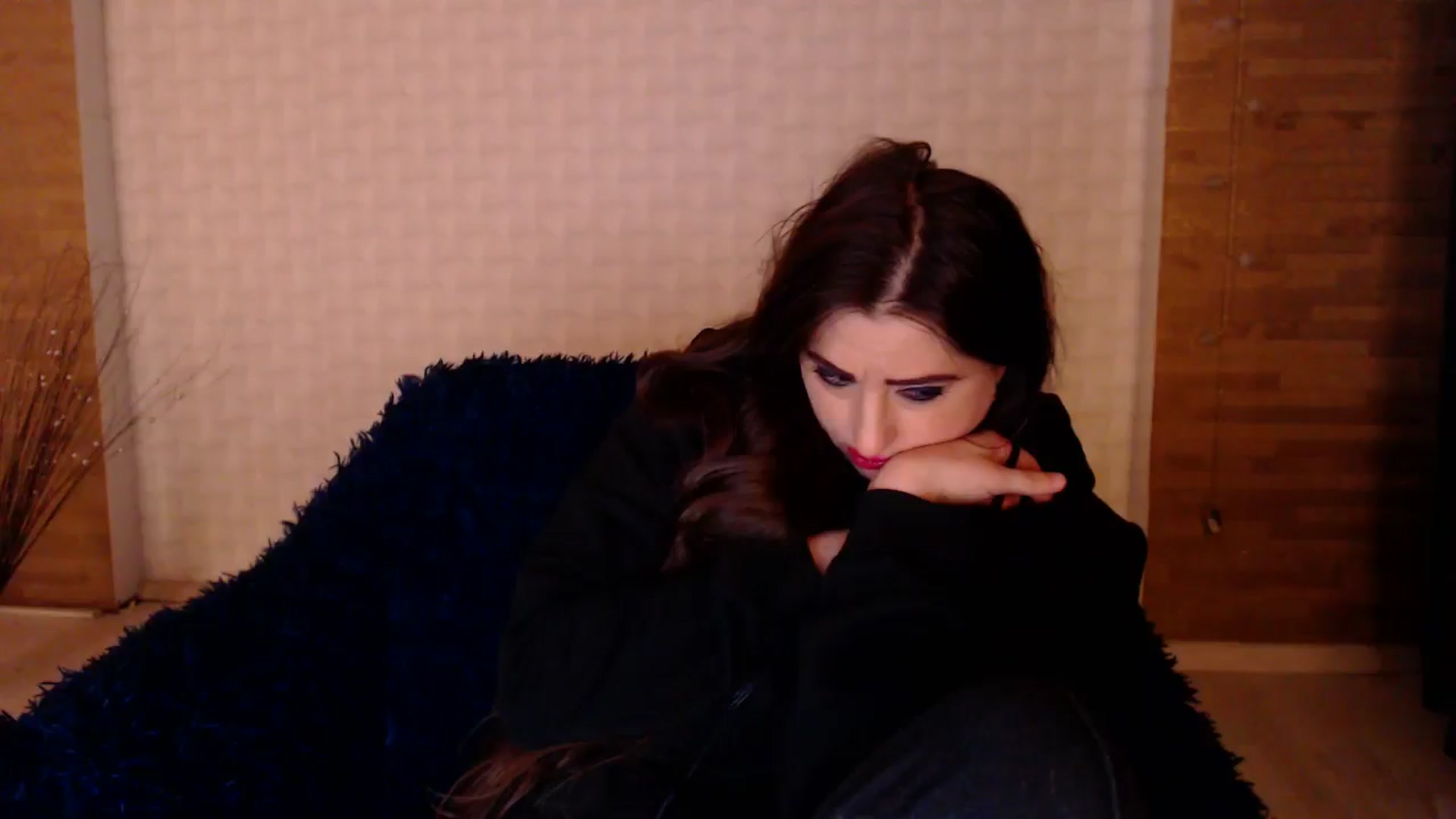 Gallery image thumbnail from HotRebbecca's myfreecams stream on, 11/10/2024, 02:37 image 16 of 20