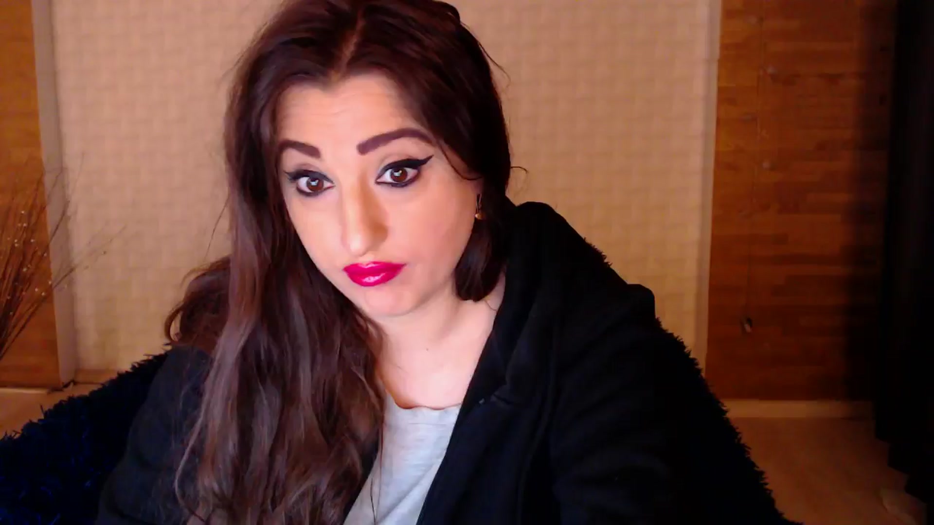 Gallery image thumbnail from HotRebbecca's myfreecams stream on, 11/10/2024, 02:37 image 1 of 20