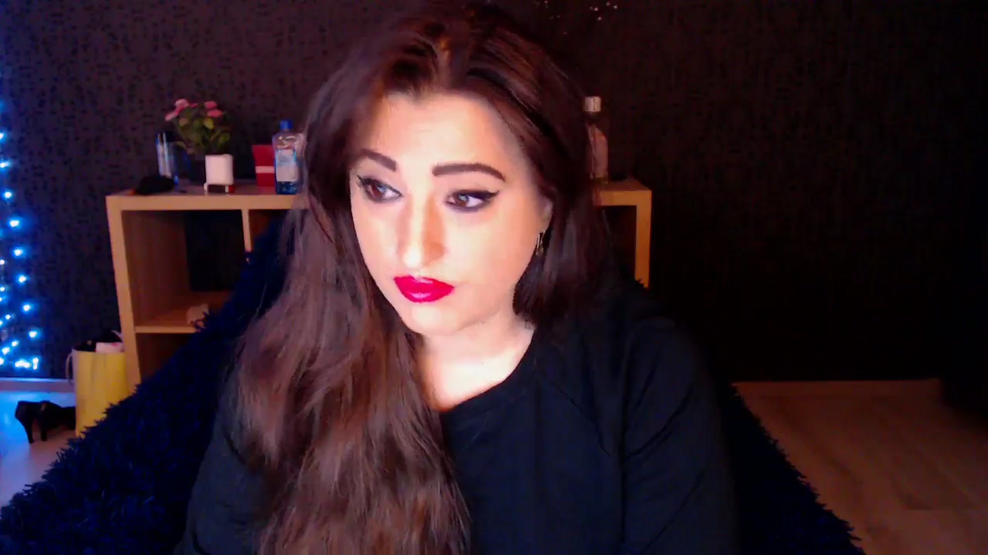 Gallery image thumbnail from HotRebbecca's myfreecams stream on, 11/10/2024, 22:37 image 6 of 20