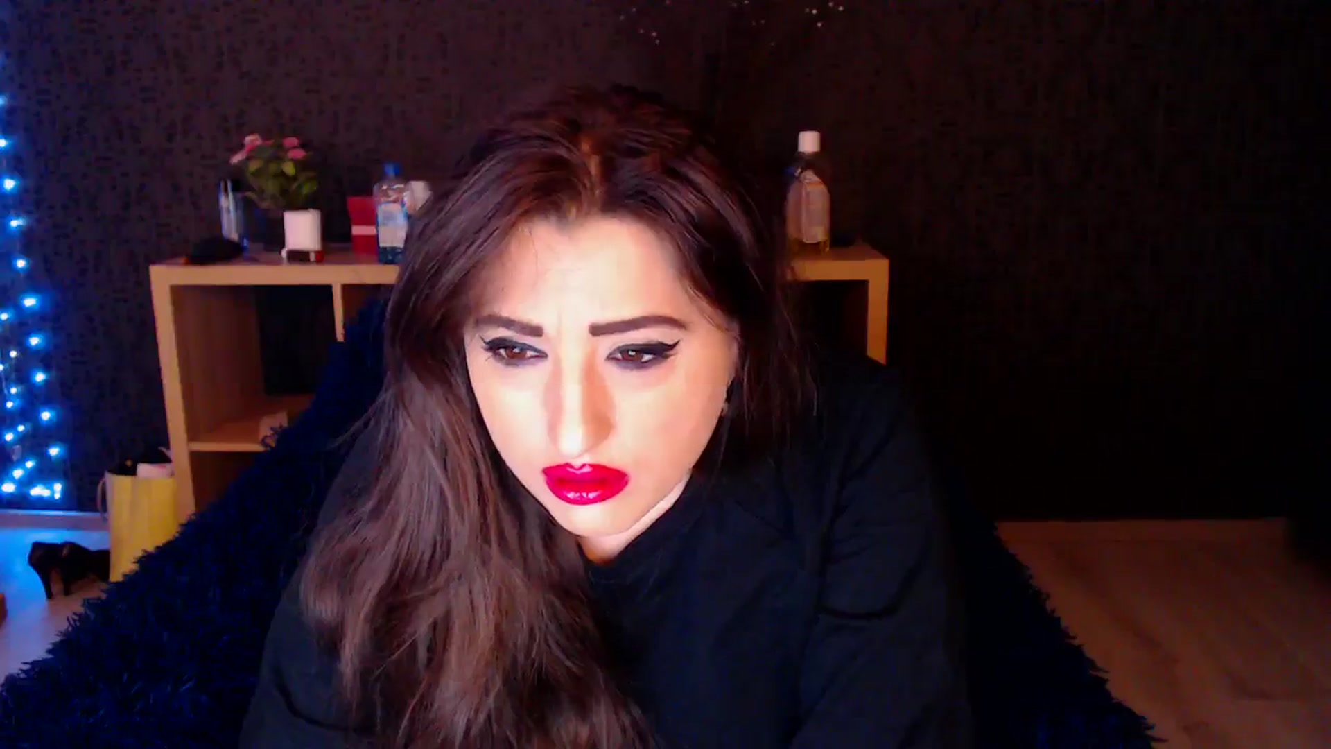 Gallery image thumbnail from HotRebbecca's myfreecams stream on, 11/10/2024, 22:37 image 11 of 20