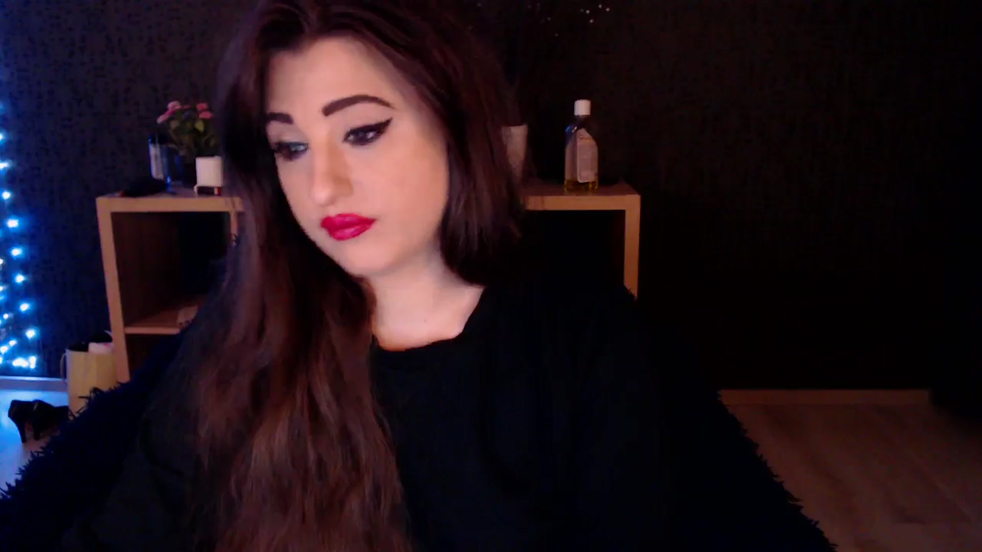 Gallery image thumbnail from HotRebbecca's myfreecams stream on, 11/10/2024, 22:37 image 16 of 20