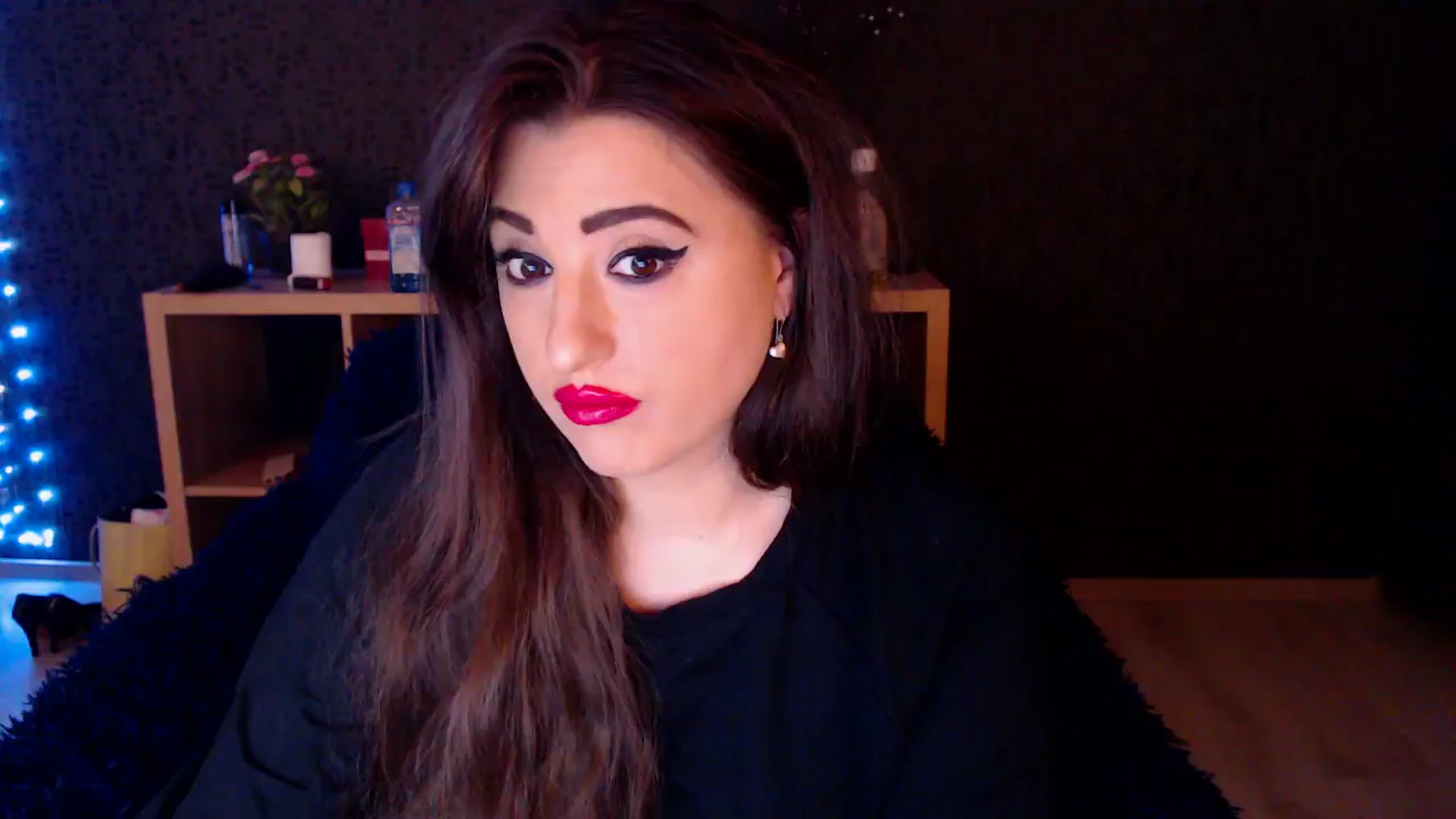 Gallery image thumbnail from HotRebbecca's myfreecams stream on, 11/10/2024, 22:37 image 17 of 20