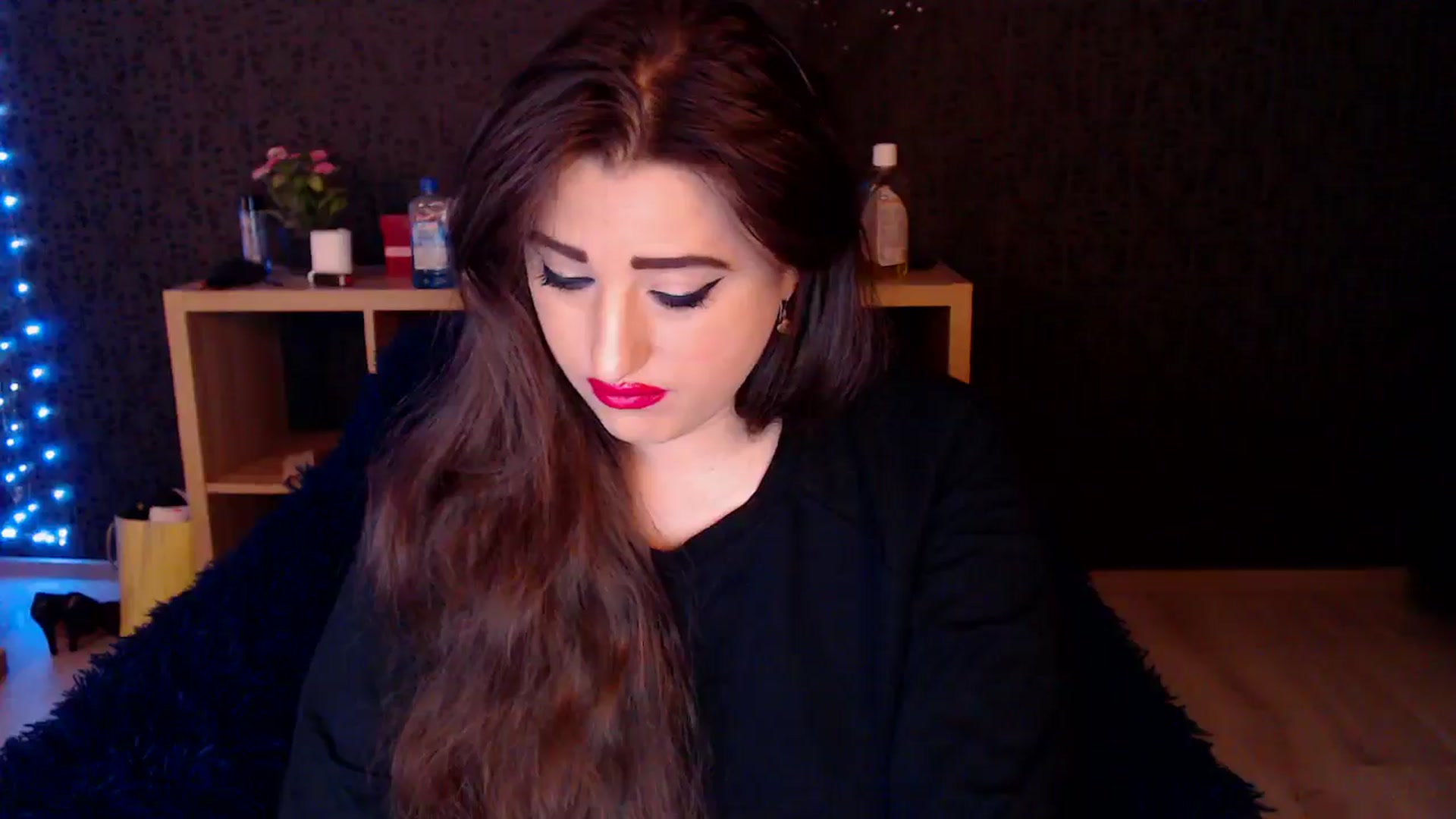 Gallery image thumbnail from HotRebbecca's myfreecams stream on, 11/10/2024, 22:37 image 12 of 20