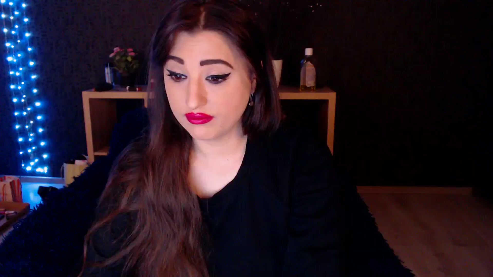 Gallery image thumbnail from HotRebbecca's myfreecams stream on, 11/10/2024, 23:53 image 6 of 20