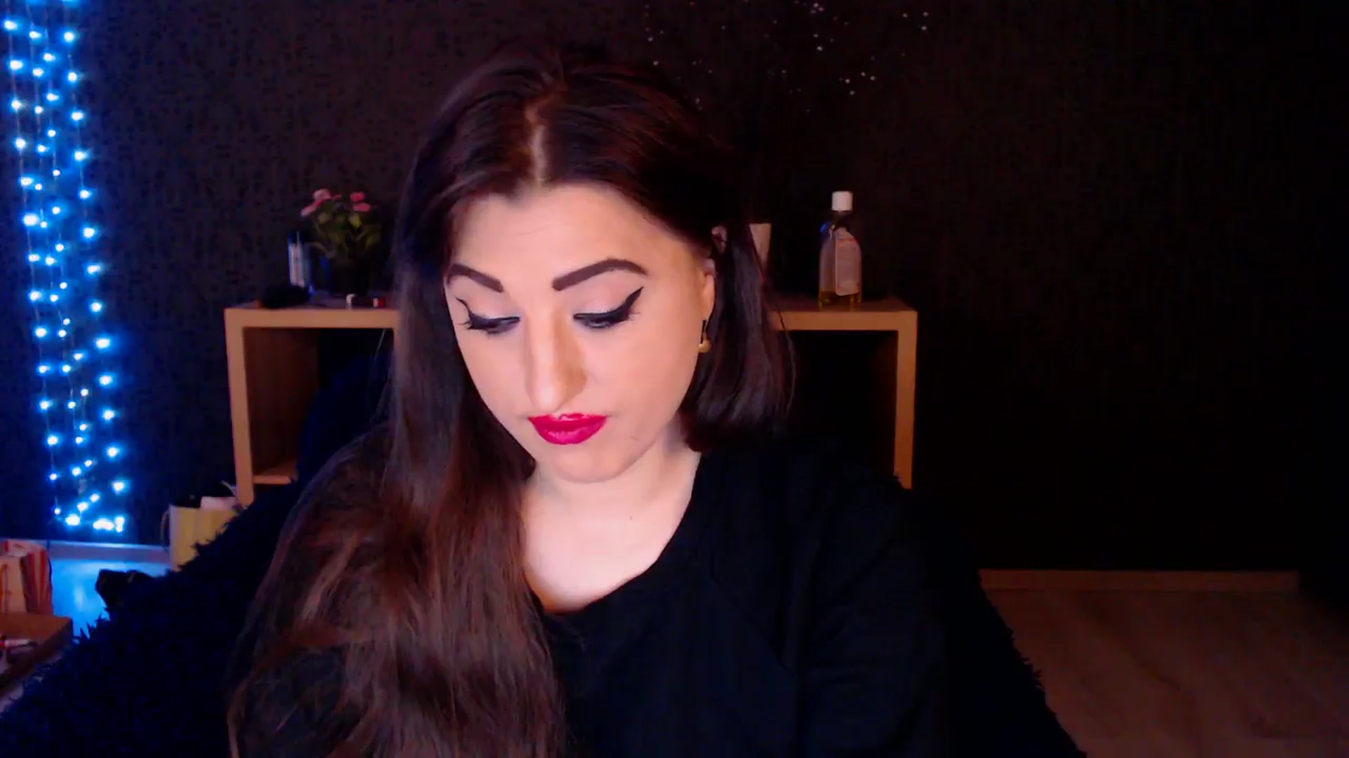 Gallery image thumbnail from HotRebbecca's myfreecams stream on, 11/10/2024, 23:53 image 3 of 20