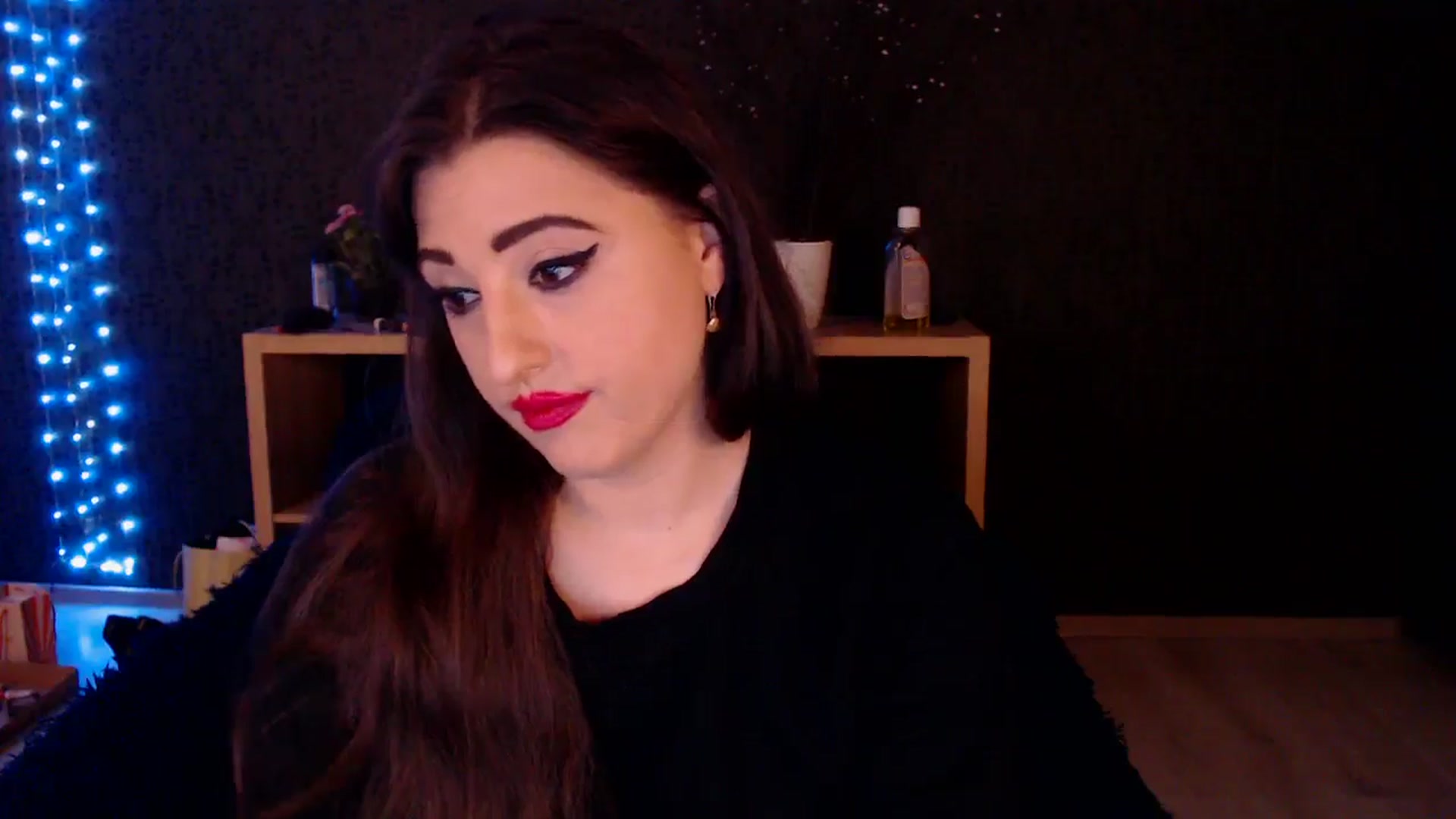 Gallery image thumbnail from HotRebbecca's myfreecams stream on, 11/10/2024, 23:53 image 2 of 20