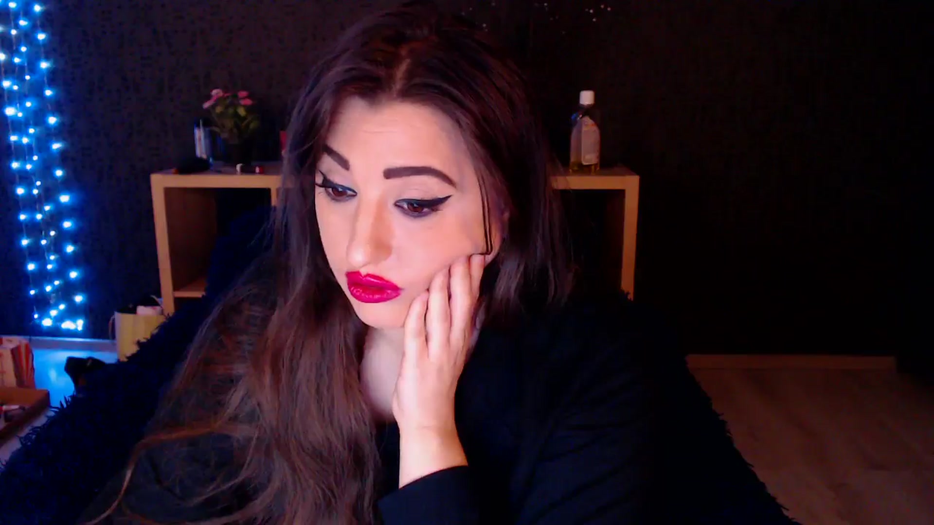 Gallery image thumbnail from HotRebbecca's myfreecams stream on, 11/10/2024, 23:53 image 10 of 20