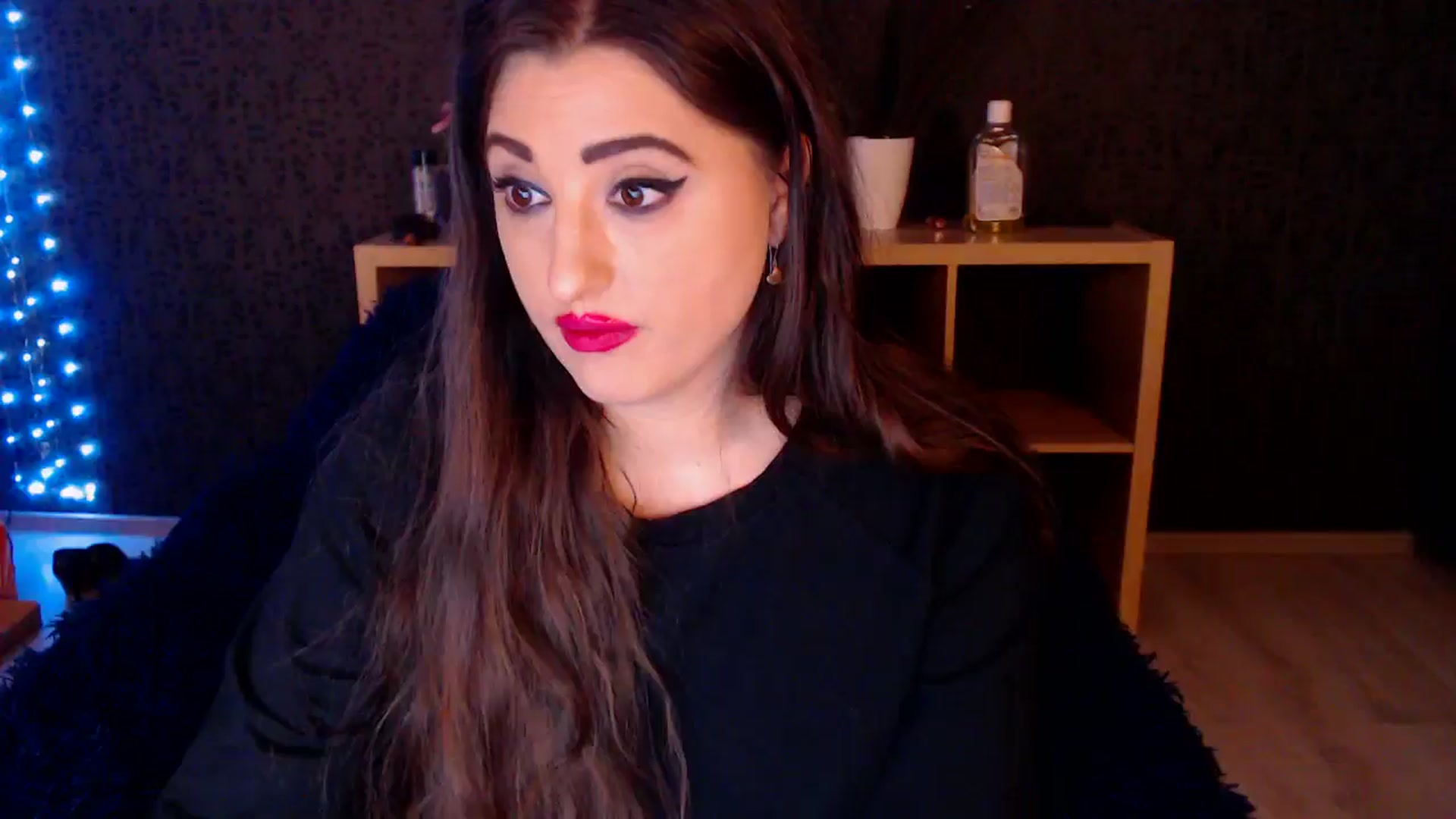 Gallery image thumbnail from HotRebbecca's myfreecams stream on, 11/11/2024, 03:19 image 11 of 20
