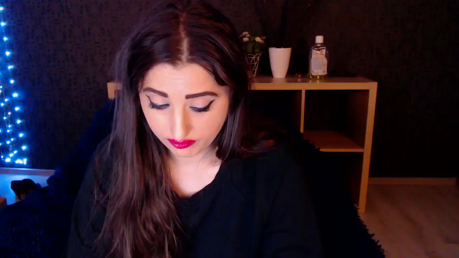 Gallery image thumbnail from HotRebbecca's myfreecams stream on, 11/11/2024, 03:19 image 7 of 20