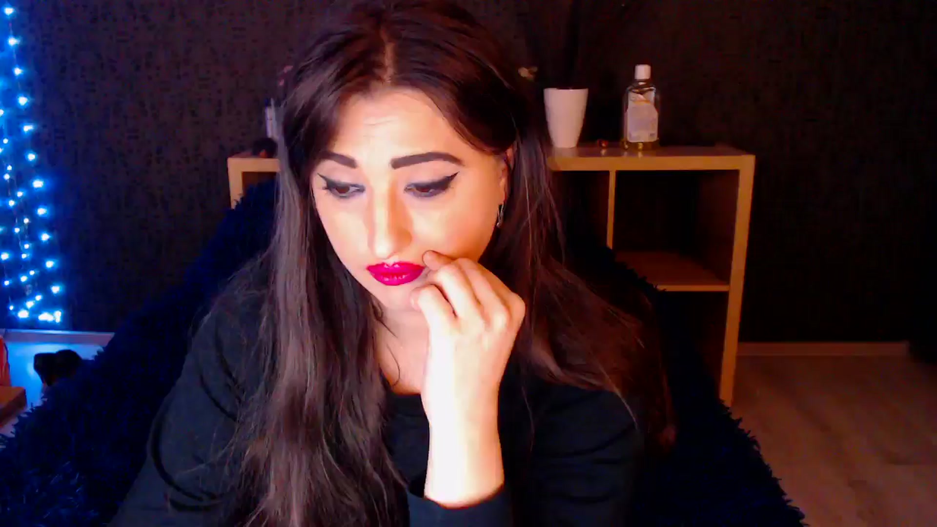 Gallery image thumbnail from HotRebbecca's myfreecams stream on, 11/11/2024, 03:19 image 13 of 20