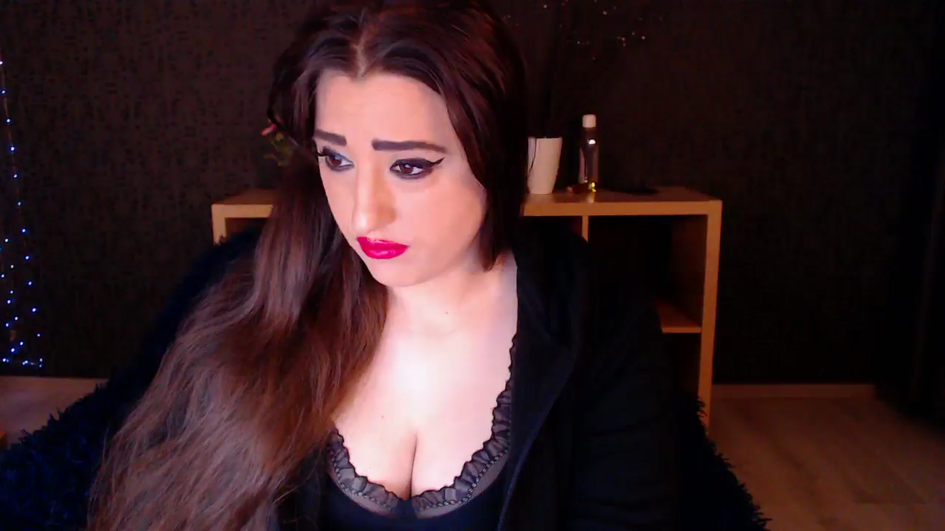 Gallery image thumbnail from HotRebbecca's myfreecams stream on, 11/11/2024, 22:05 image 14 of 20