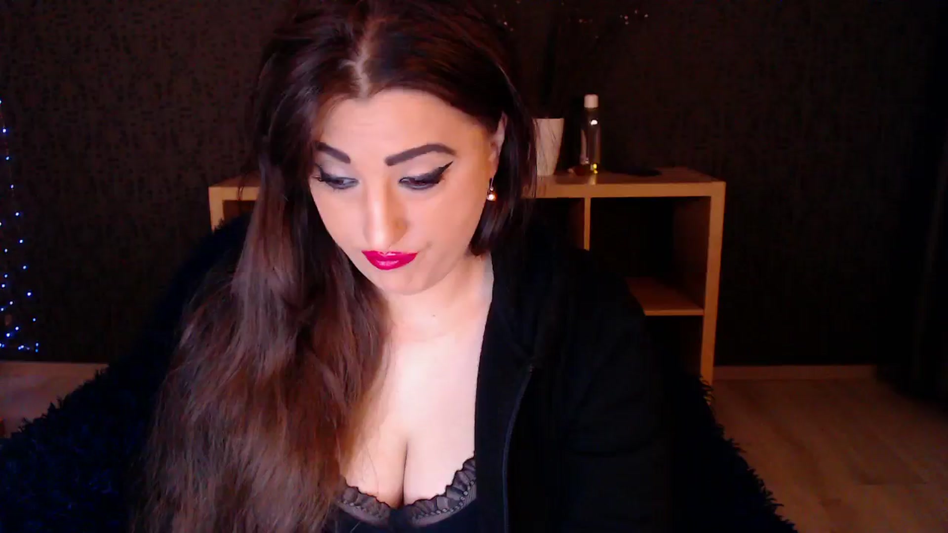 Gallery image thumbnail from HotRebbecca's myfreecams stream on, 11/11/2024, 22:05 image 19 of 20