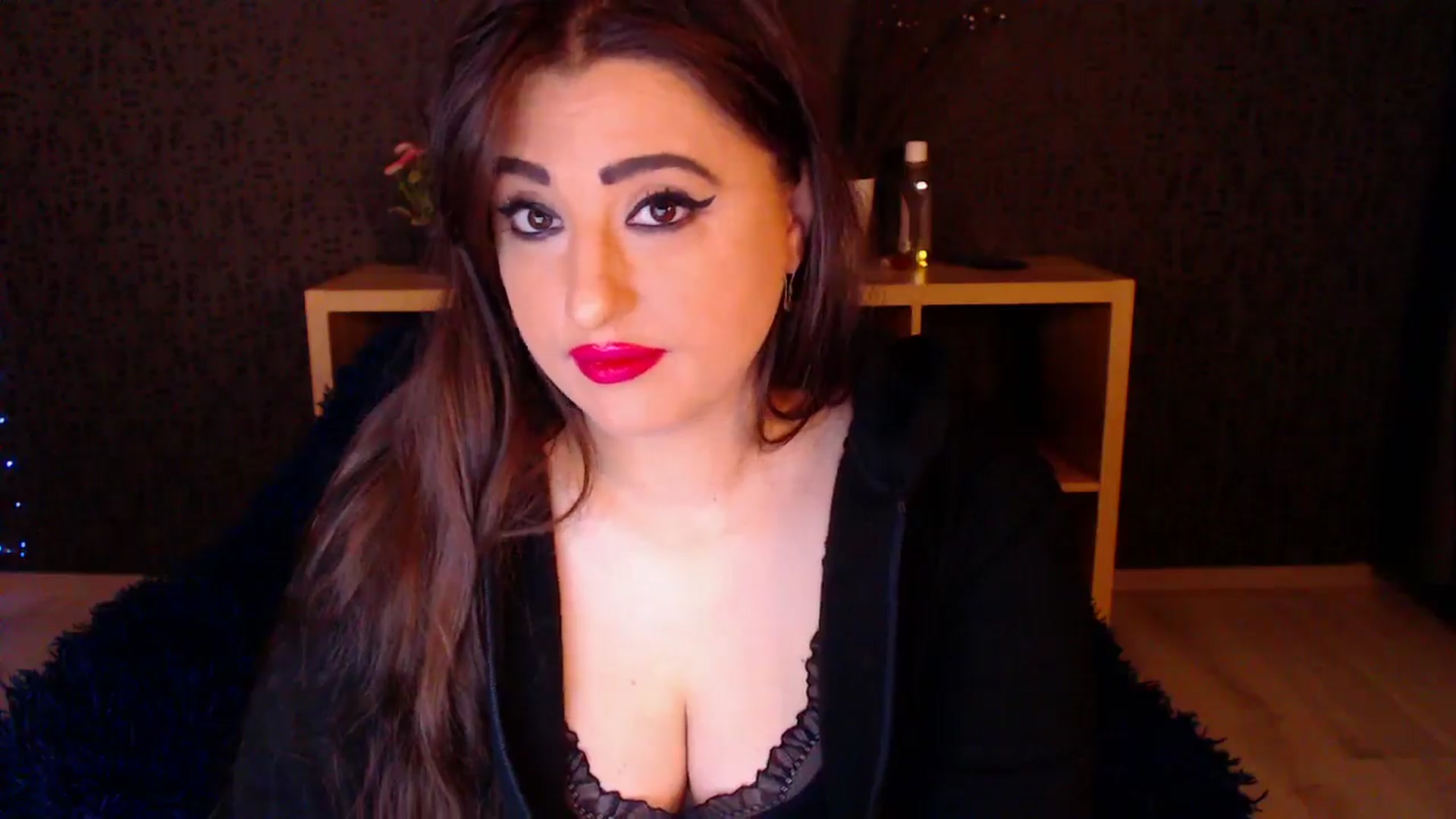 Gallery image thumbnail from HotRebbecca's myfreecams stream on, 11/11/2024, 23:12 image 10 of 20