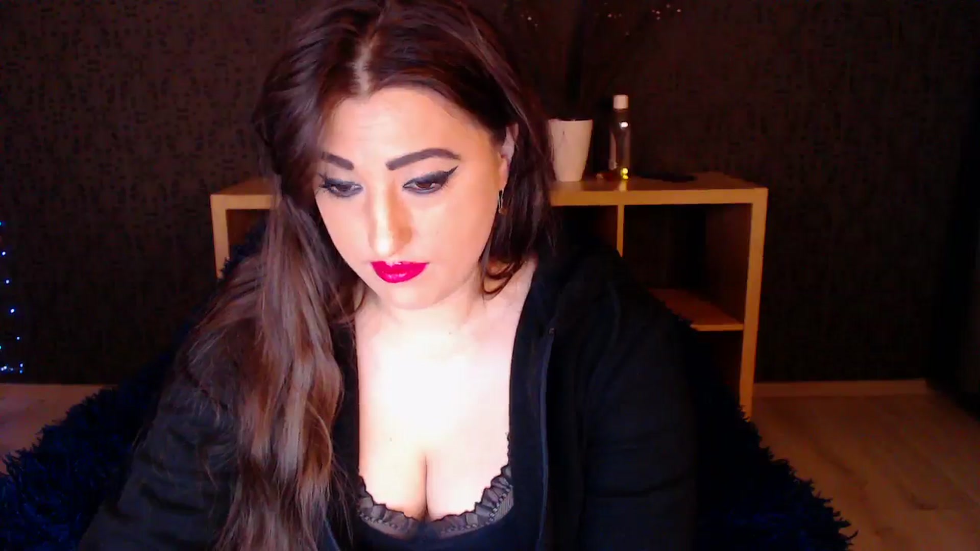 Gallery image thumbnail from HotRebbecca's myfreecams stream on, 11/11/2024, 23:12 image 4 of 20