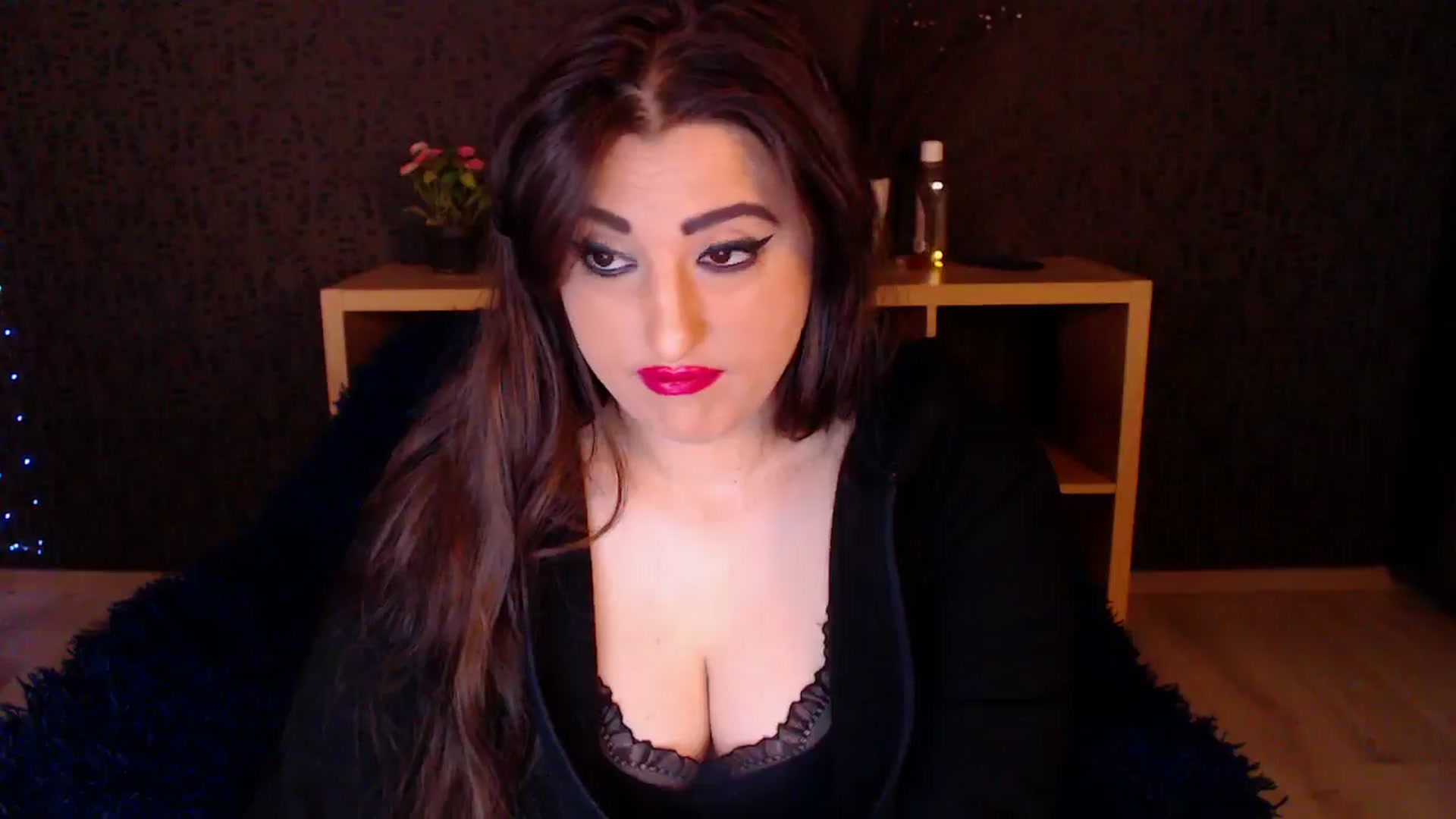 Gallery image thumbnail from HotRebbecca's myfreecams stream on, 11/11/2024, 23:12 image 14 of 20