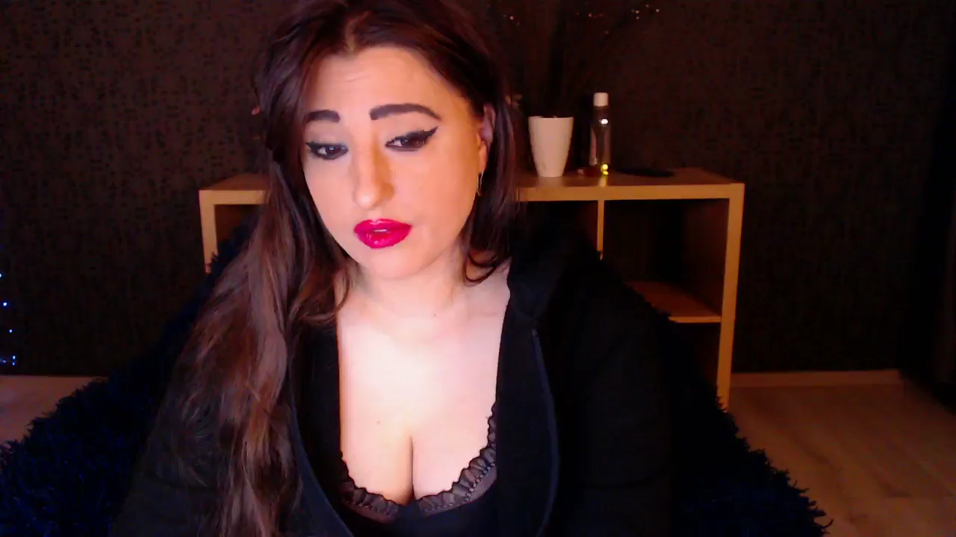 Gallery image thumbnail from HotRebbecca's myfreecams stream on, 11/11/2024, 23:12 image 8 of 20