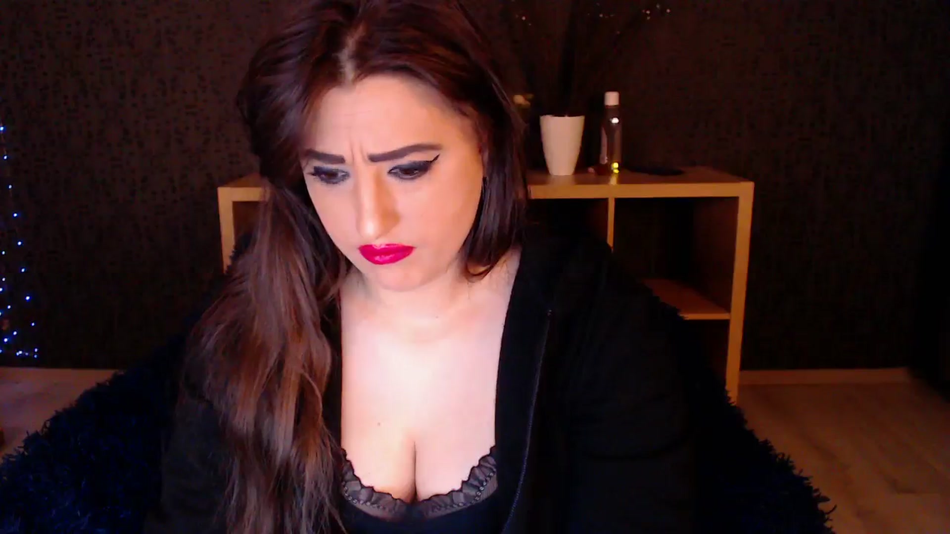 Gallery image thumbnail from HotRebbecca's myfreecams stream on, 11/11/2024, 23:12 image 3 of 20