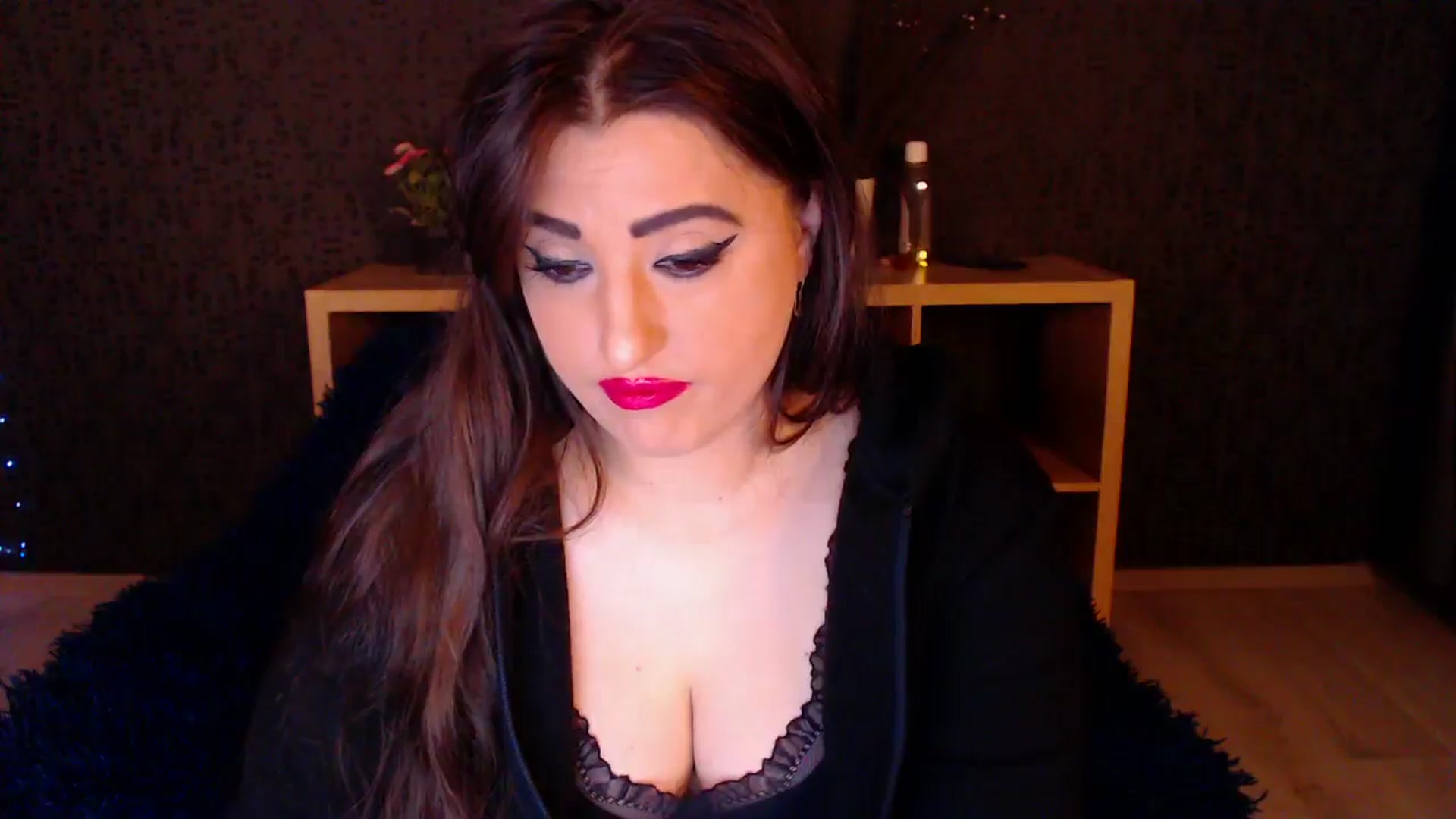 Gallery image thumbnail from HotRebbecca's myfreecams stream on, 11/11/2024, 23:12 image 11 of 20