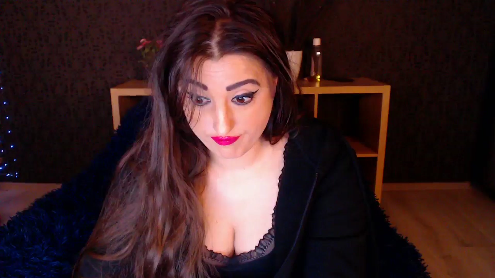 Gallery image thumbnail from HotRebbecca's myfreecams stream on, 11/12/2024, 02:44 image 18 of 20