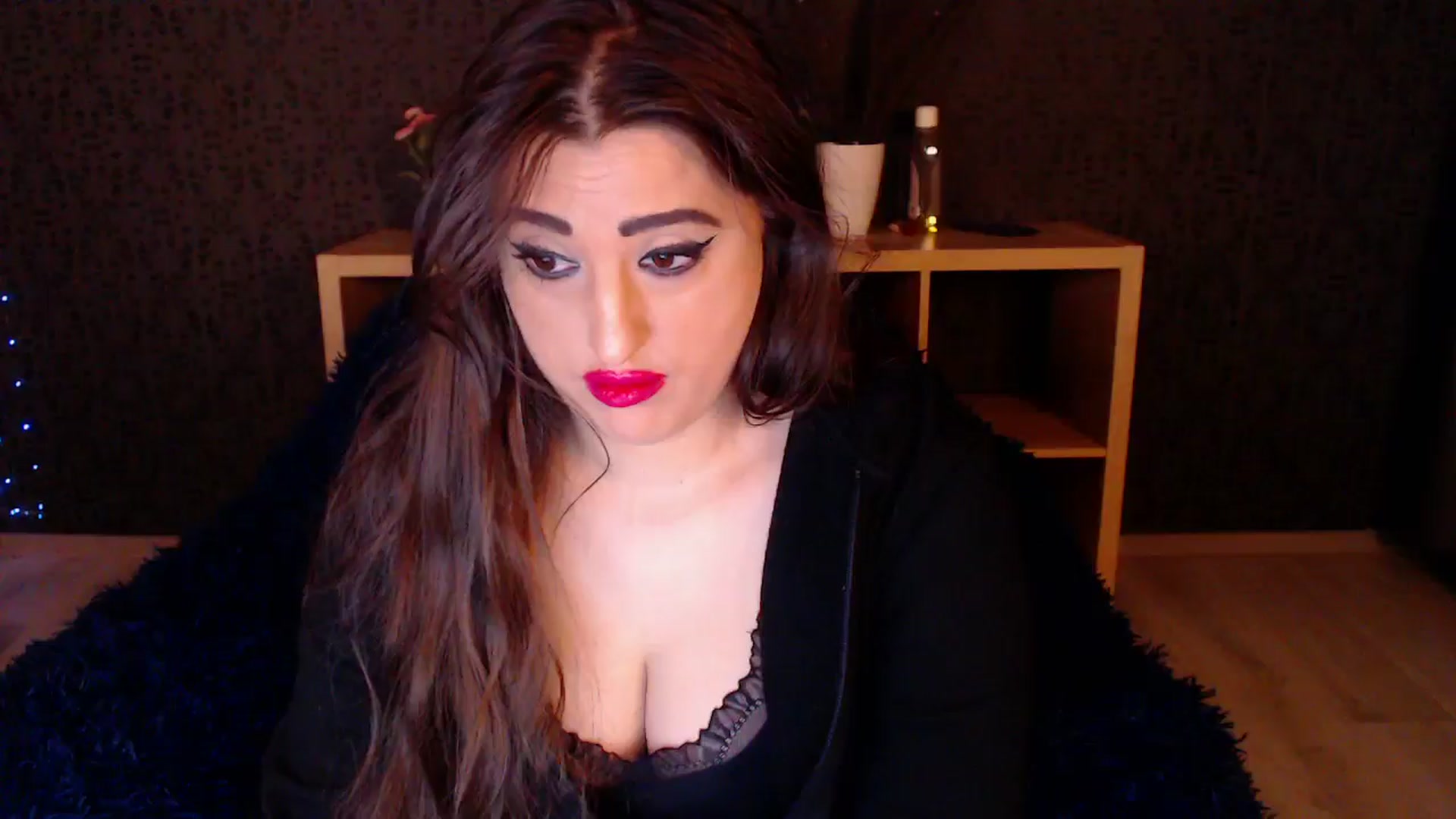 Gallery image thumbnail from HotRebbecca's myfreecams stream on, 11/12/2024, 02:44 image 7 of 20