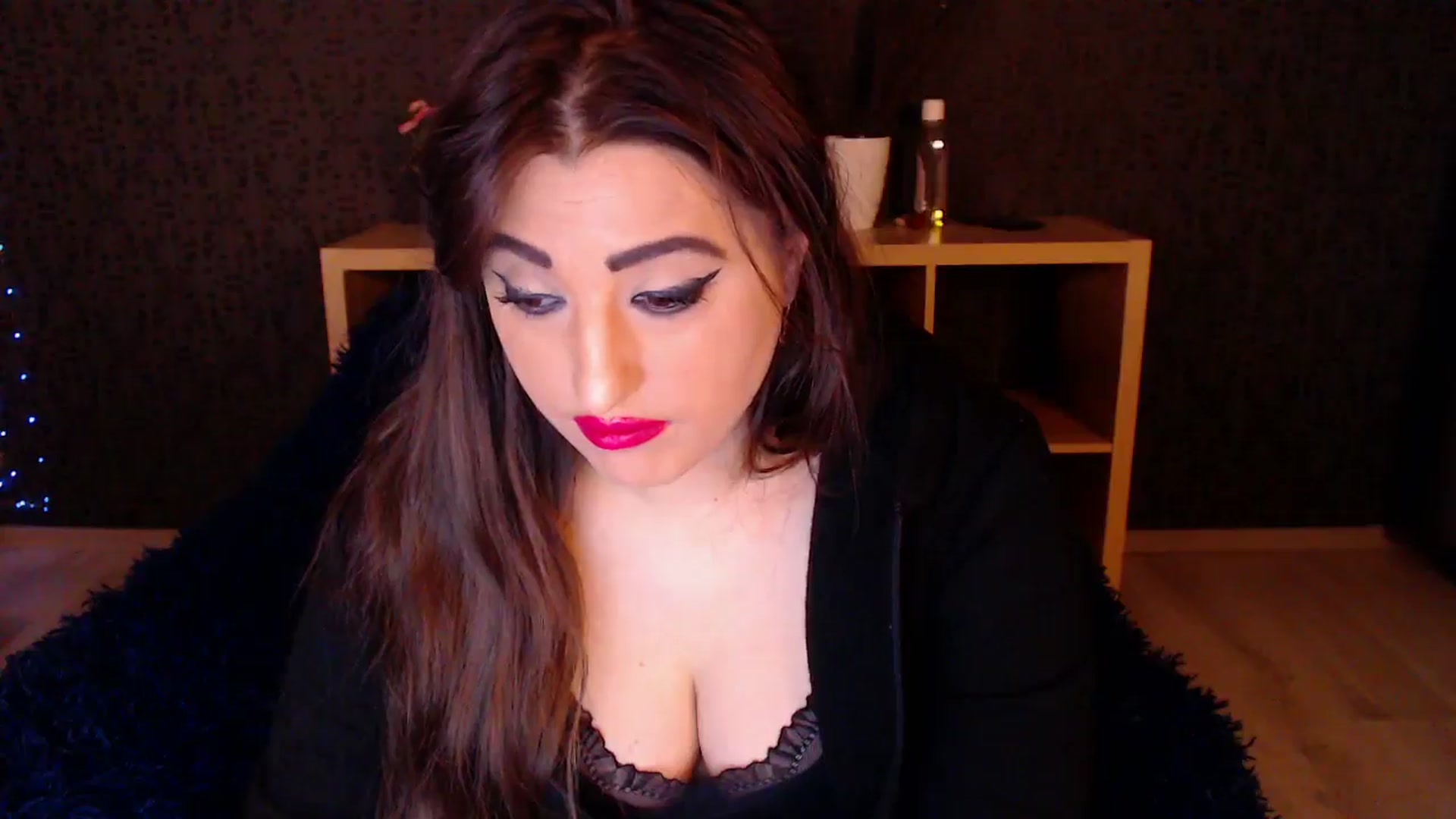 Gallery image thumbnail from HotRebbecca's myfreecams stream on, 11/12/2024, 02:44 image 2 of 20