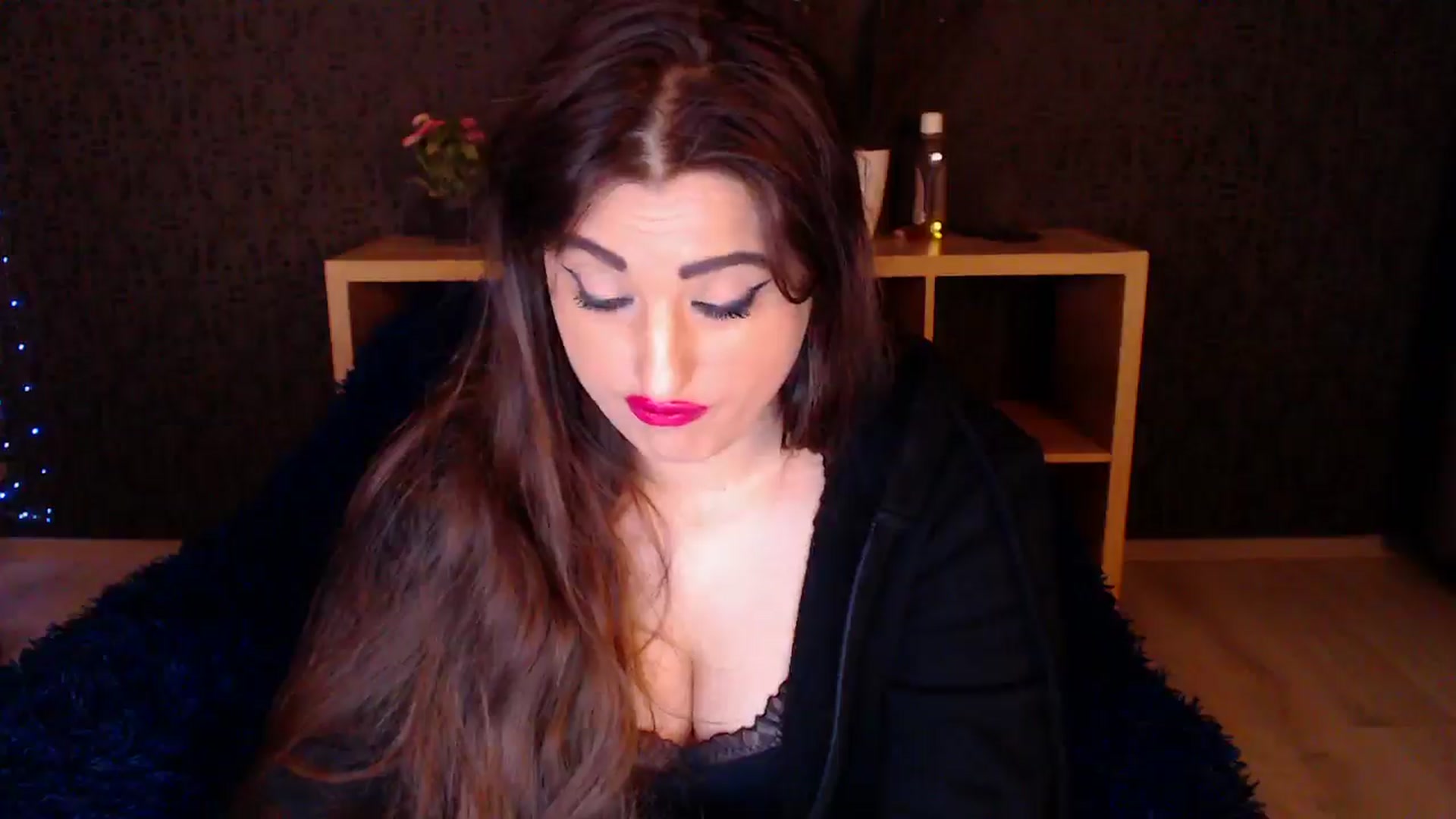 Gallery image thumbnail from HotRebbecca's myfreecams stream on, 11/12/2024, 02:44 image 19 of 20