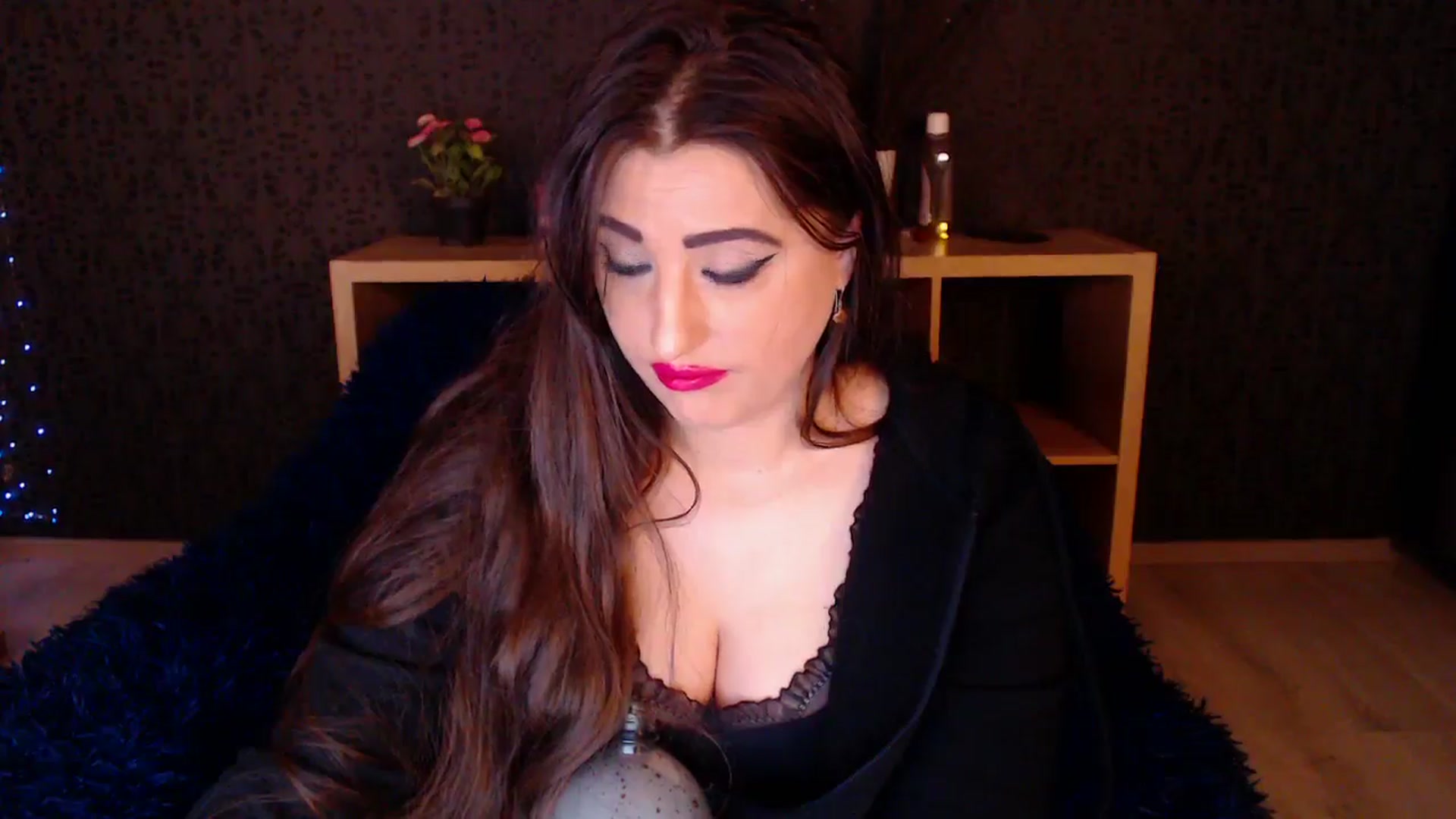 Gallery image thumbnail from HotRebbecca's myfreecams stream on, 11/12/2024, 02:44 image 16 of 20