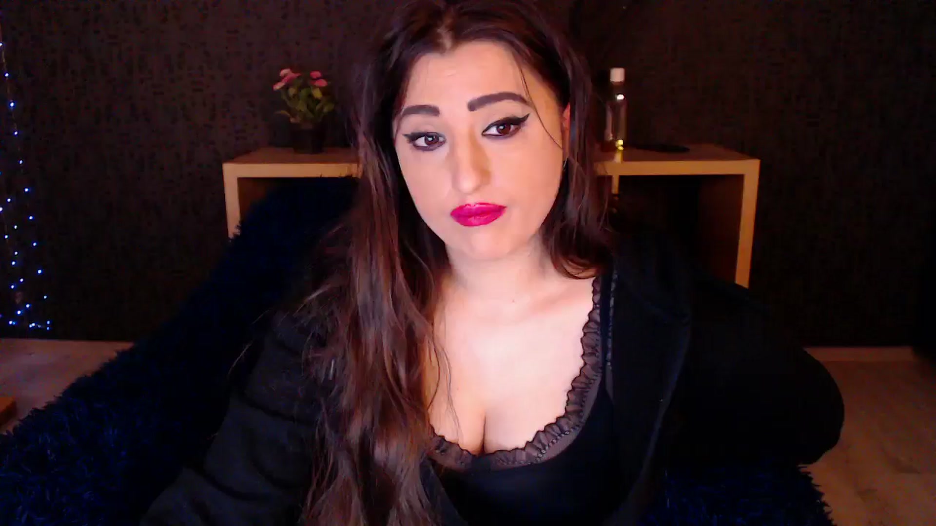 Gallery image thumbnail from HotRebbecca's myfreecams stream on, 11/12/2024, 03:26 image 7 of 20