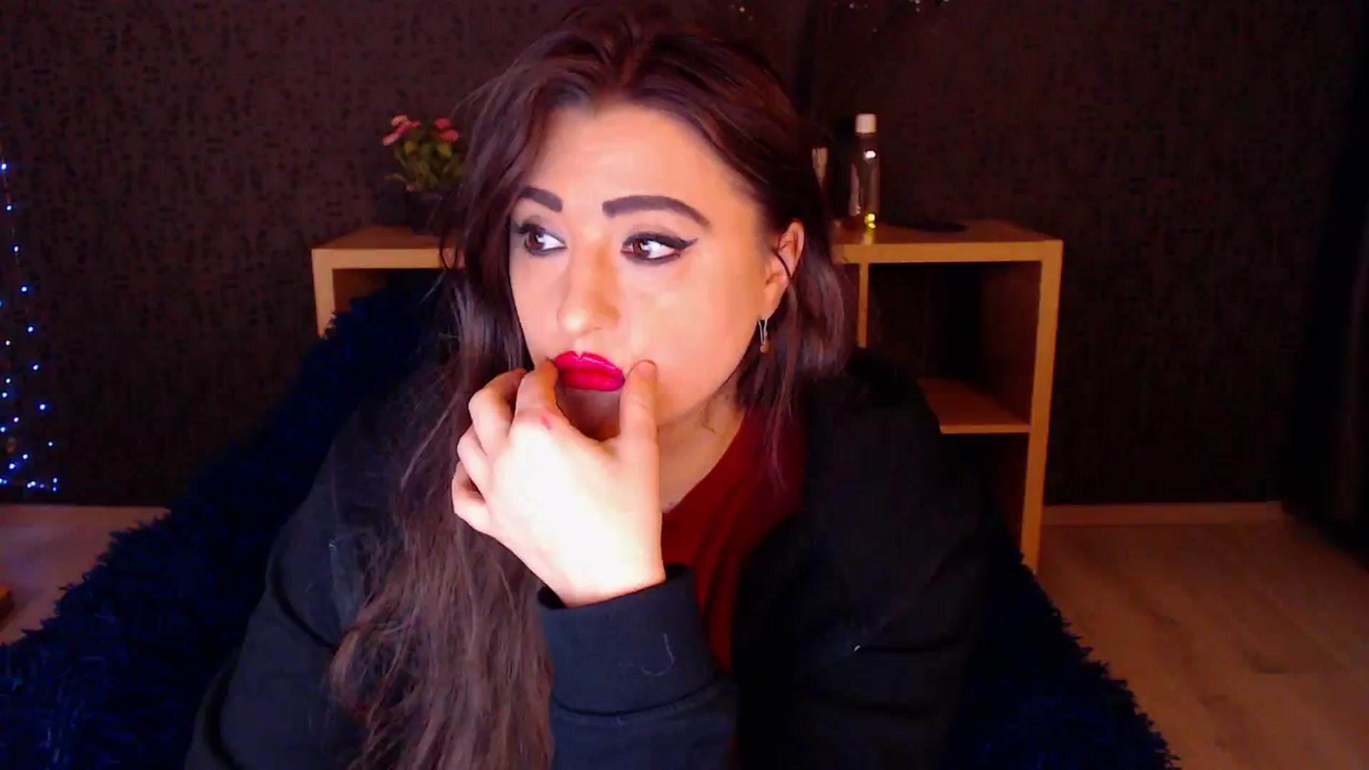 Gallery image thumbnail from HotRebbecca's myfreecams stream on, 11/13/2024, 24:35 image 12 of 20