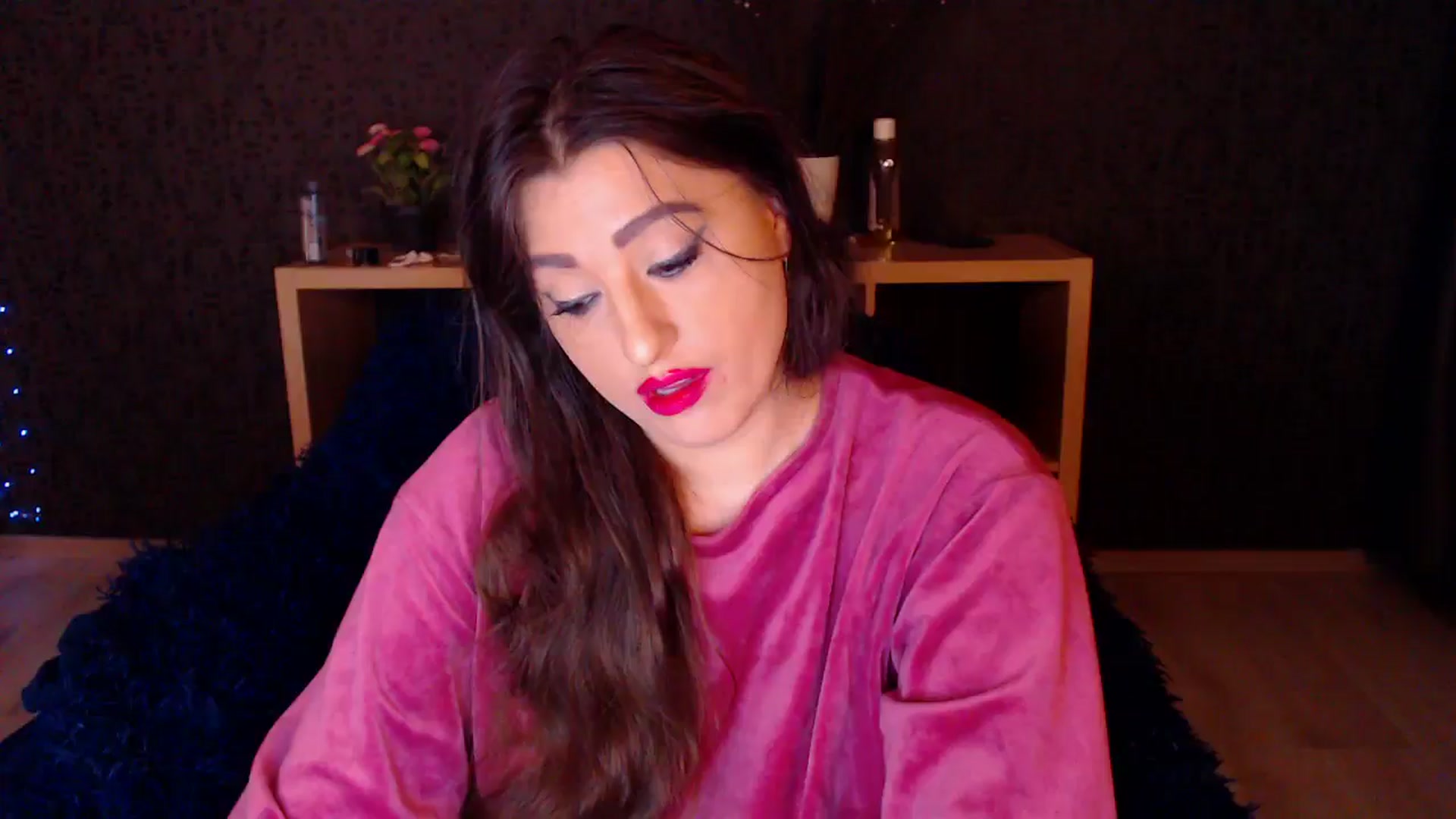 Gallery image thumbnail from HotRebbecca's myfreecams stream on, 11/15/2024, 02:06 image 12 of 20