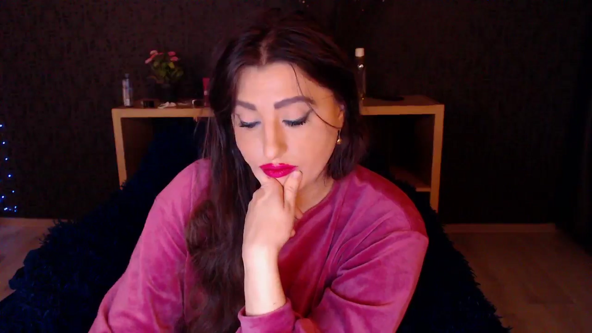 Gallery image thumbnail from HotRebbecca's myfreecams stream on, 11/15/2024, 02:06 image 11 of 20