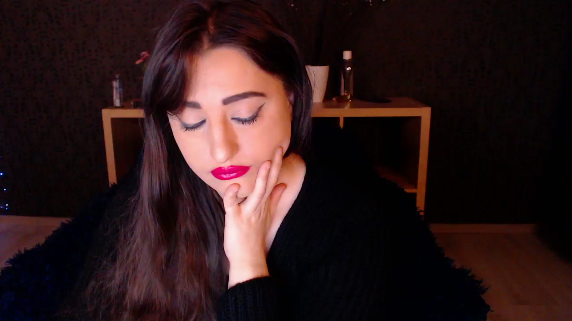 Gallery image thumbnail from HotRebbecca's myfreecams stream on, 11/17/2024, 24:34 image 18 of 20