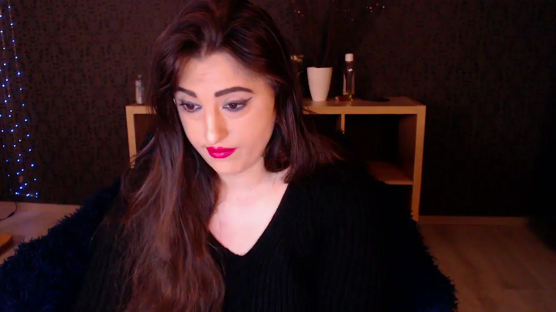 Gallery image thumbnail from HotRebbecca's myfreecams stream on, 11/17/2024, 01:01 image 2 of 20