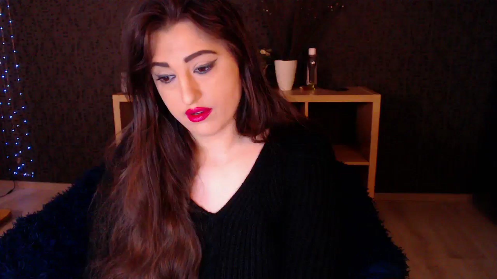 Gallery image thumbnail from HotRebbecca's myfreecams stream on, 11/17/2024, 01:01 image 7 of 20