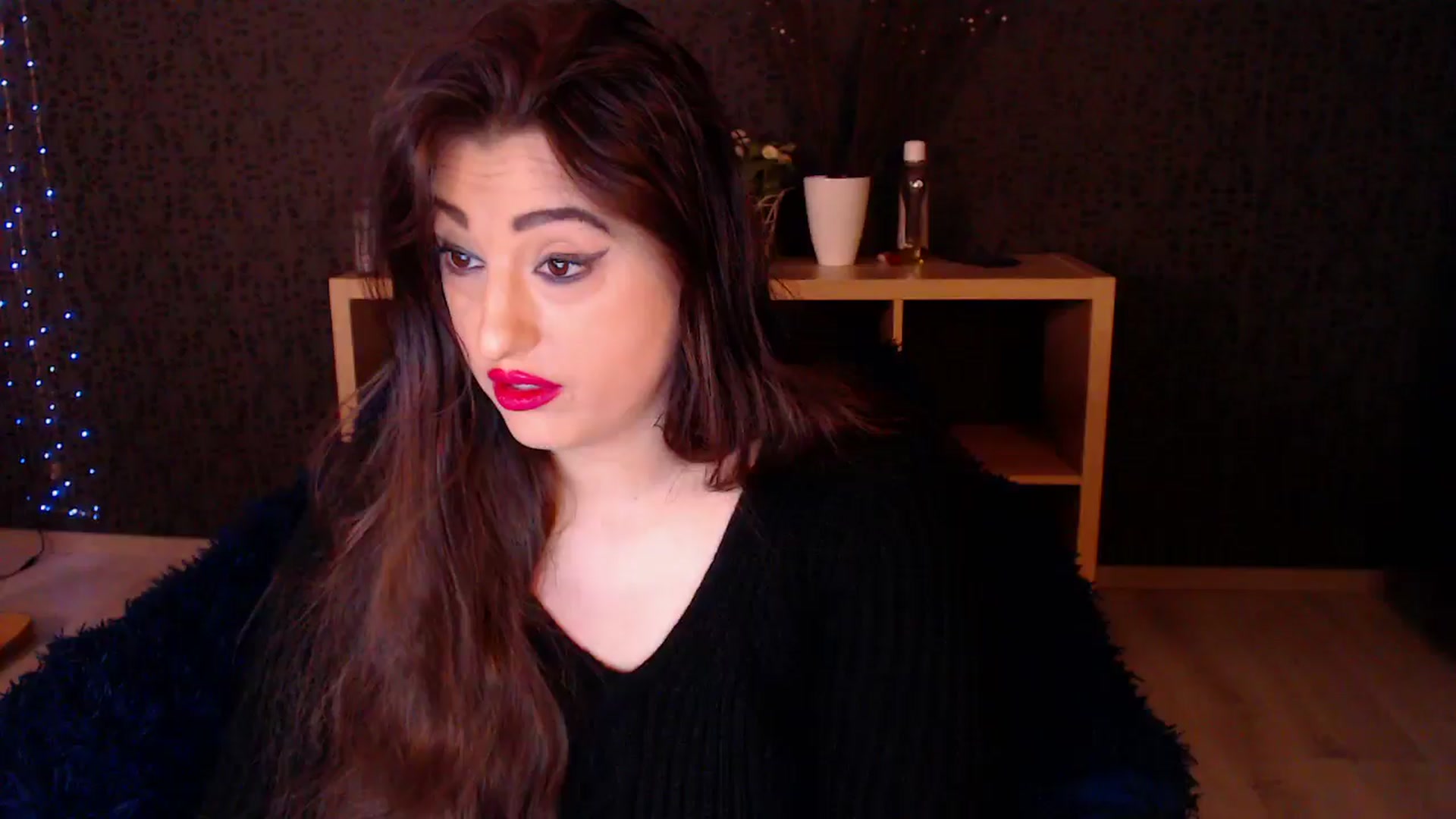 Gallery image thumbnail from HotRebbecca's myfreecams stream on, 11/17/2024, 01:01 image 19 of 20