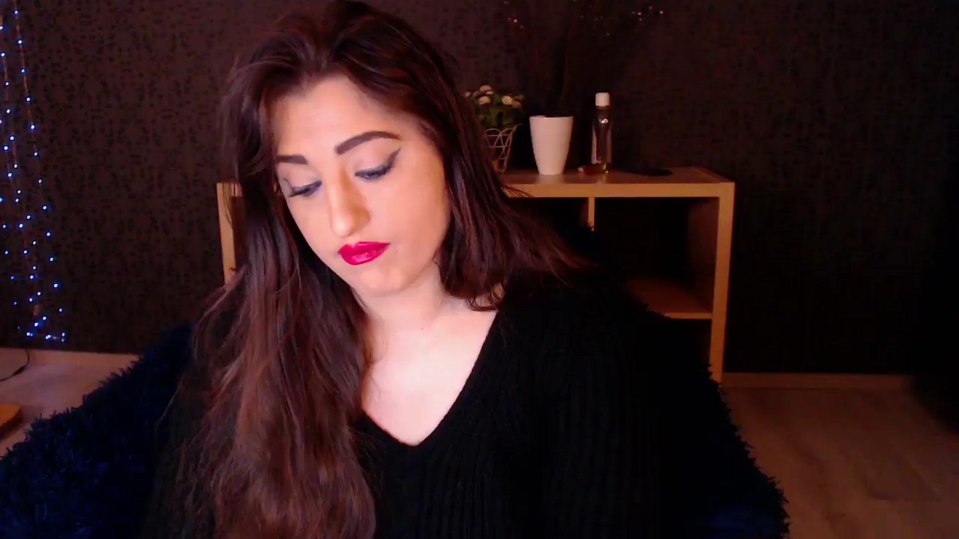 Gallery image thumbnail from HotRebbecca's myfreecams stream on, 11/17/2024, 01:01 image 13 of 20