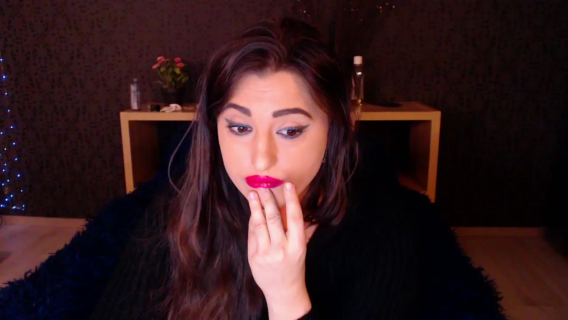 Gallery image thumbnail from HotRebbecca's myfreecams stream on, 11/17/2024, 03:45 image 15 of 20