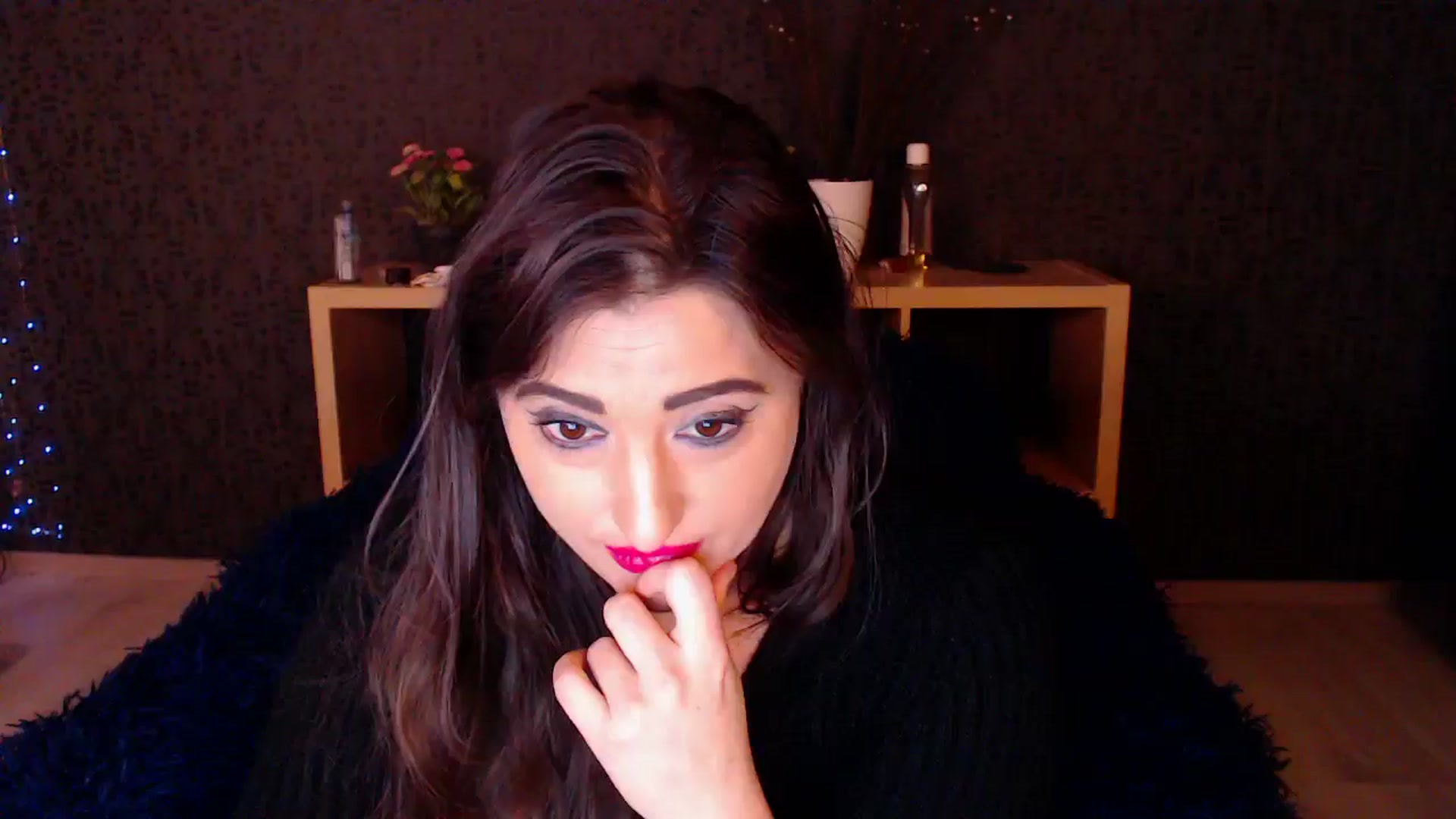 Gallery image thumbnail from HotRebbecca's myfreecams stream on, 11/17/2024, 03:45 image 16 of 20